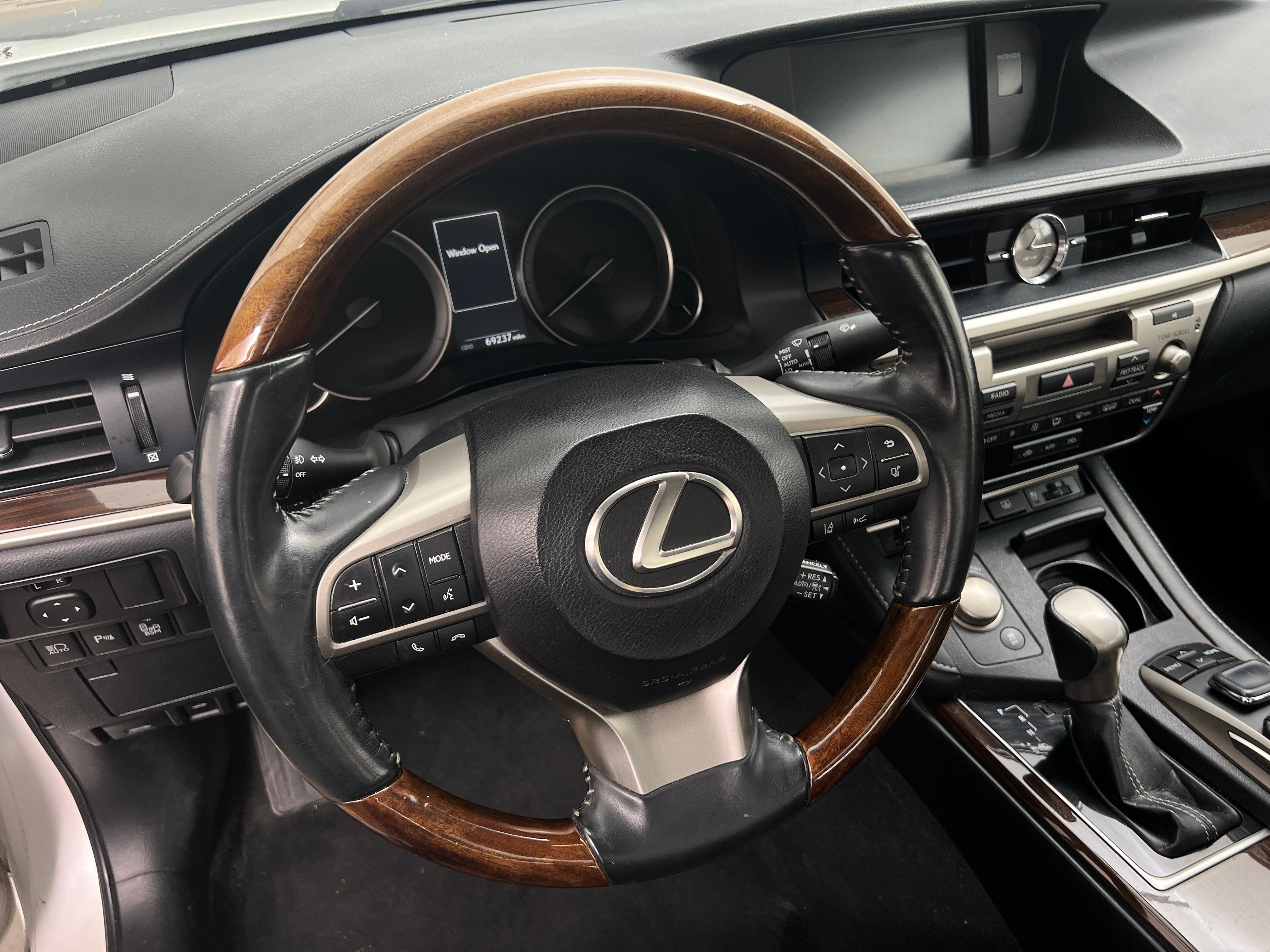 2016 Lexus ES 350 4