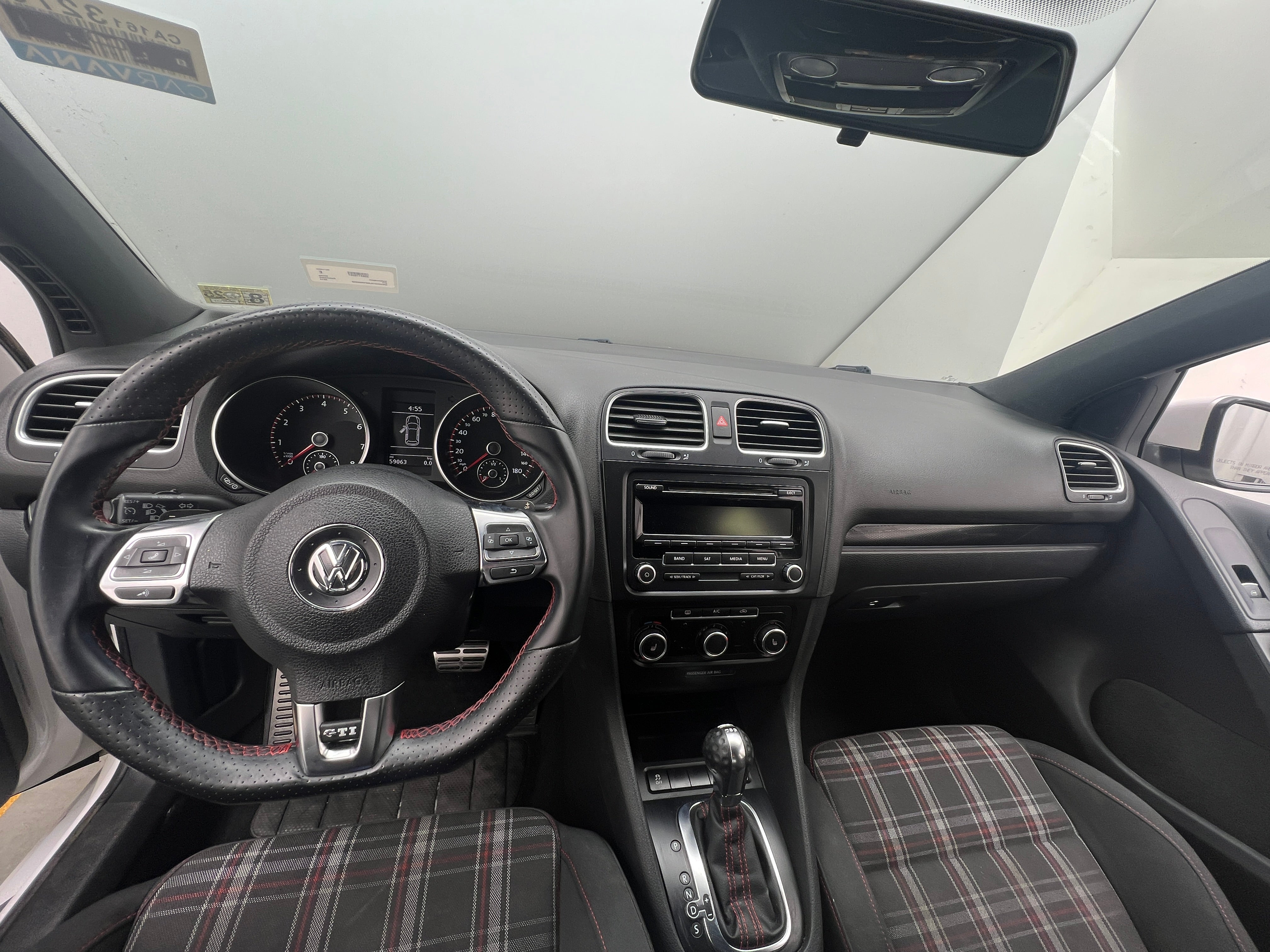 2014 Volkswagen Golf GTI Wolfsburg Edition 3