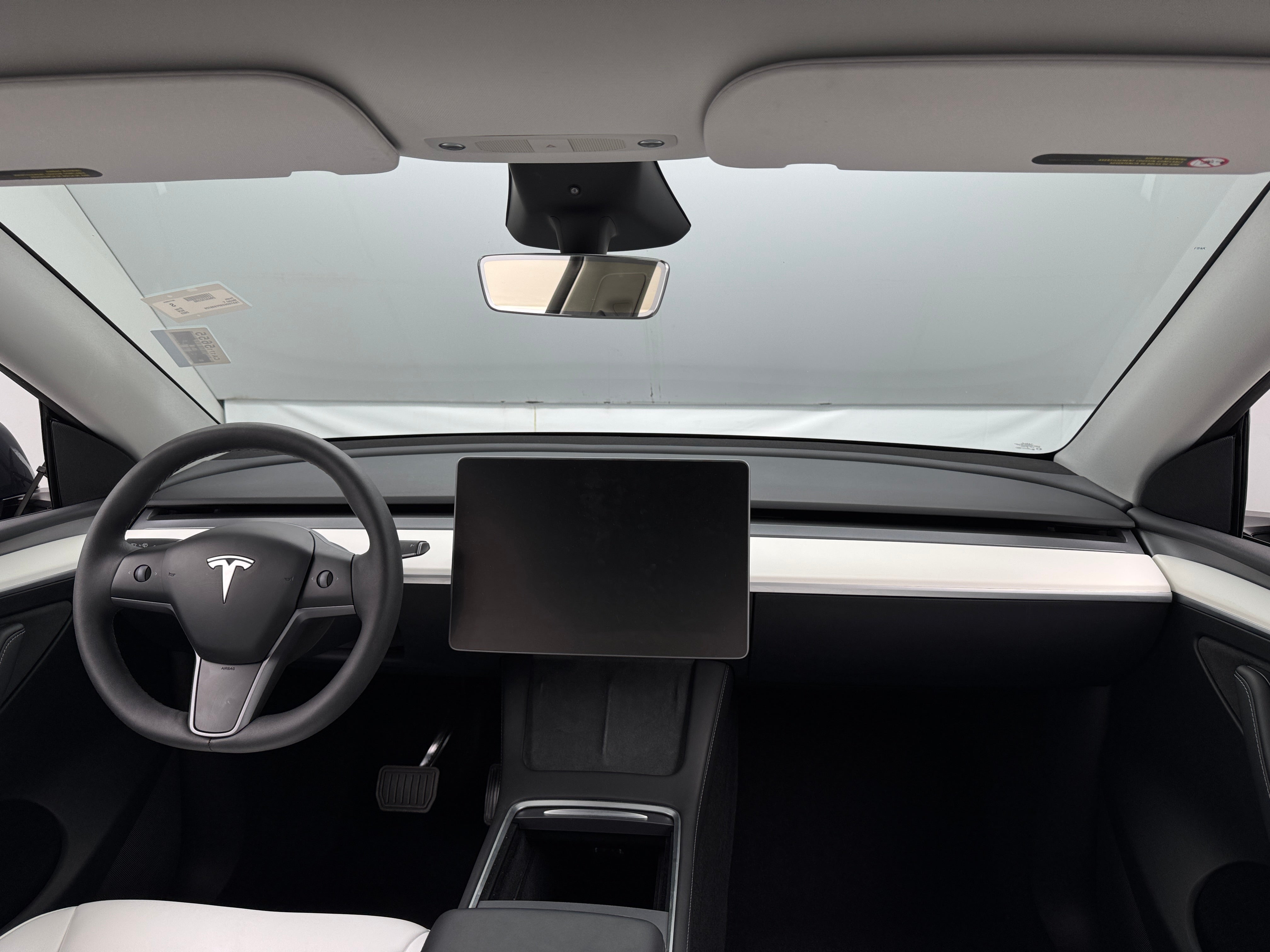 2023 Tesla Model Y Long Range 3