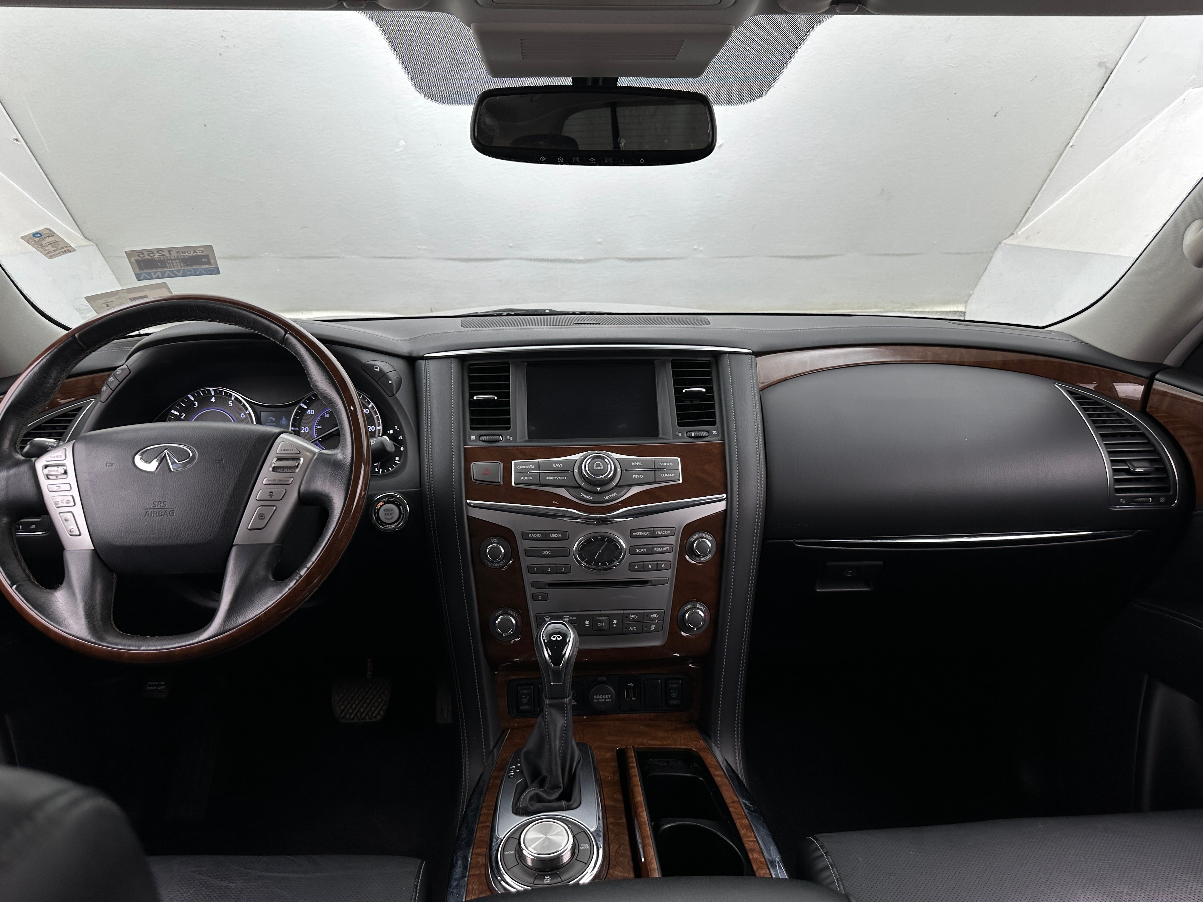 2019 INFINITI QX80 Luxe 3