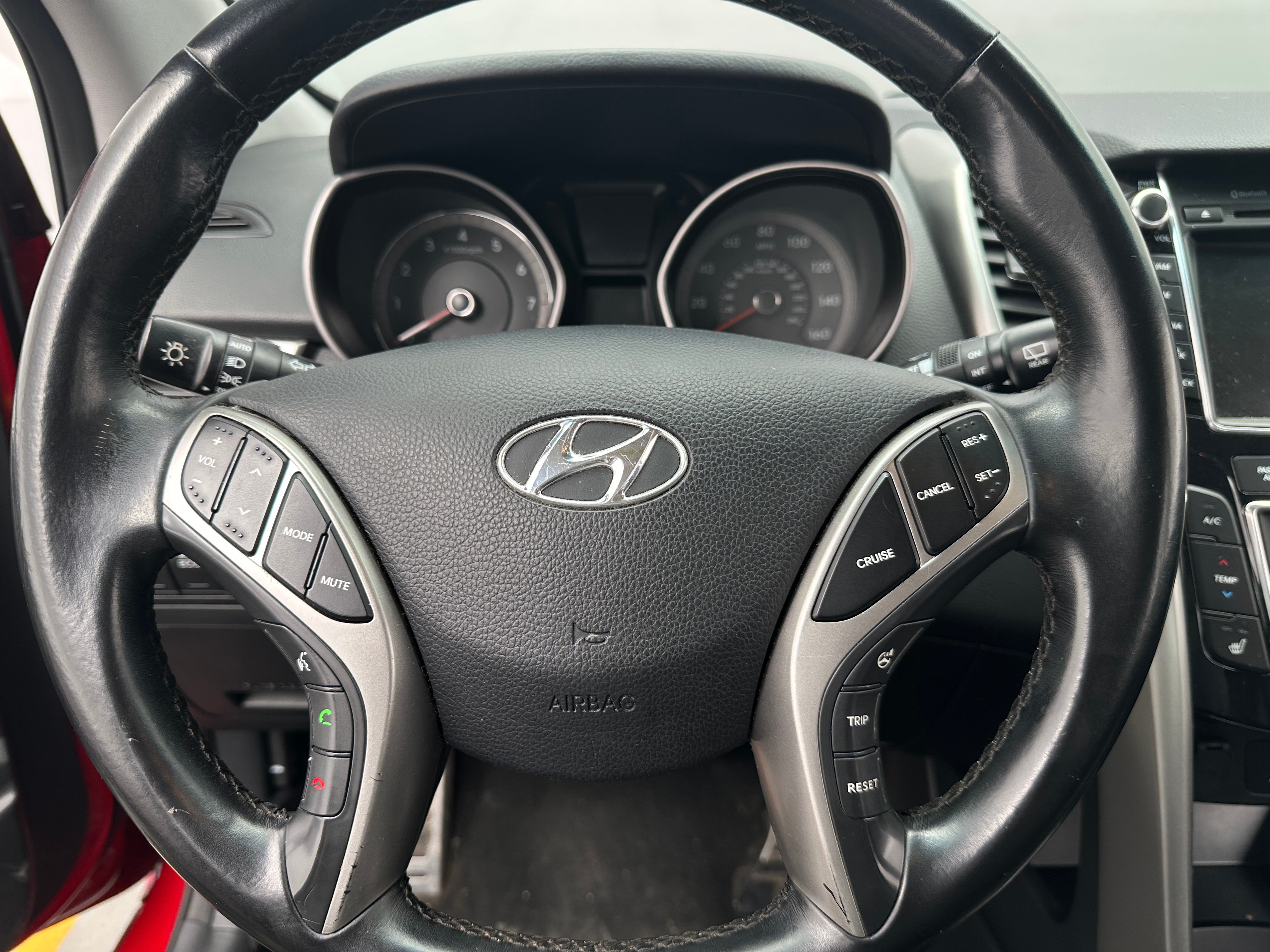 2013 Hyundai Elantra GT 5