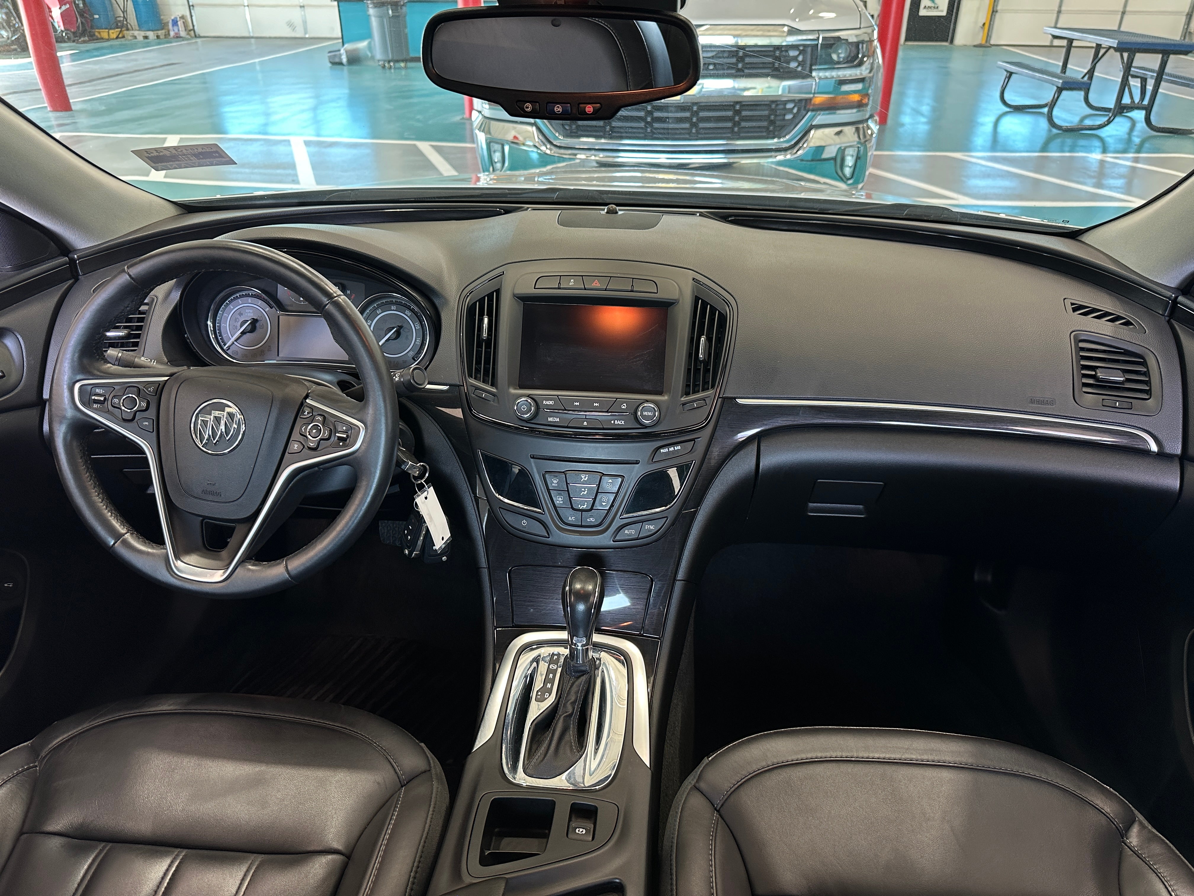 2014 Buick Regal Base 2