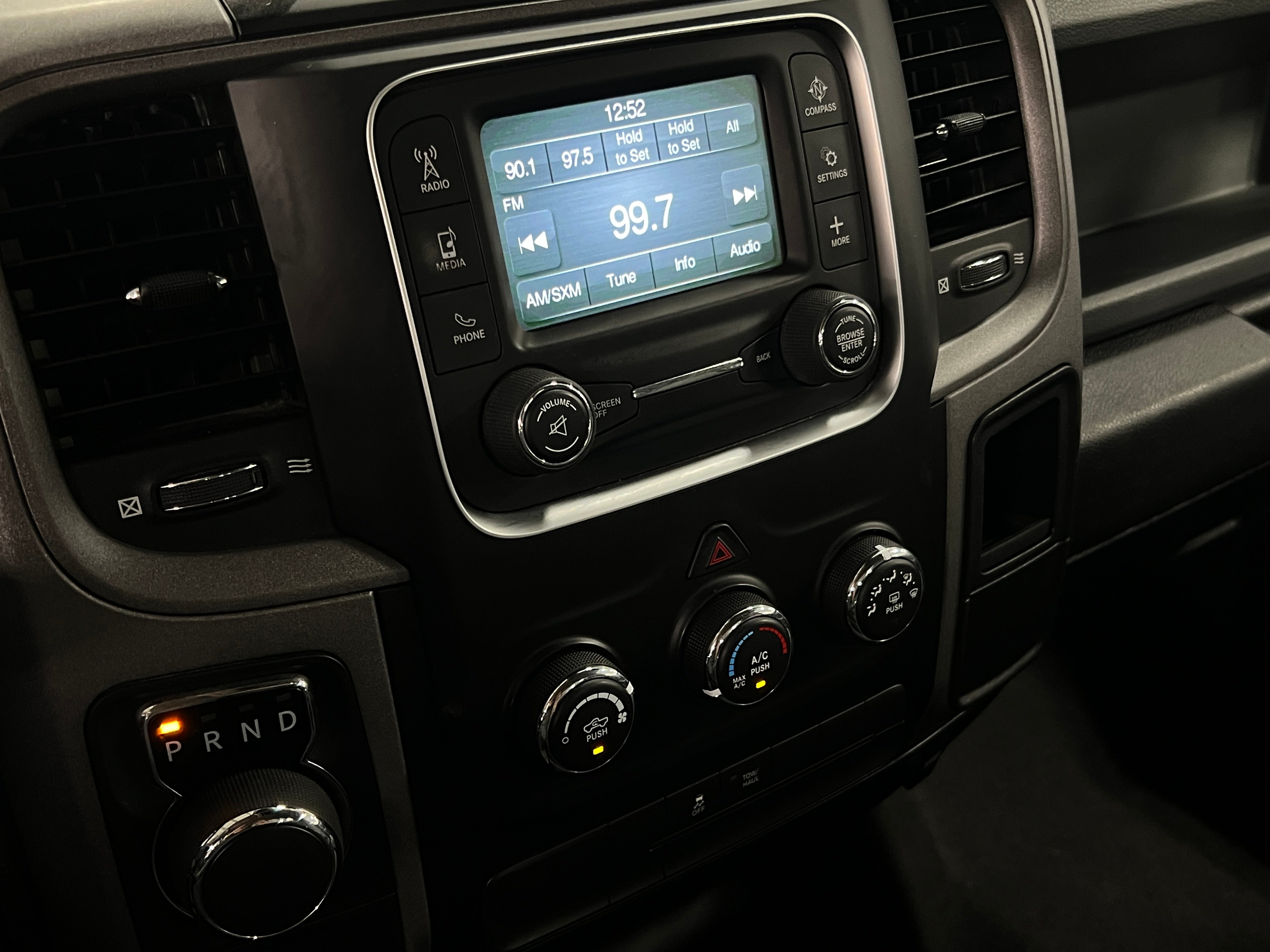 2020 RAM 1500 Classic Tradesman 4