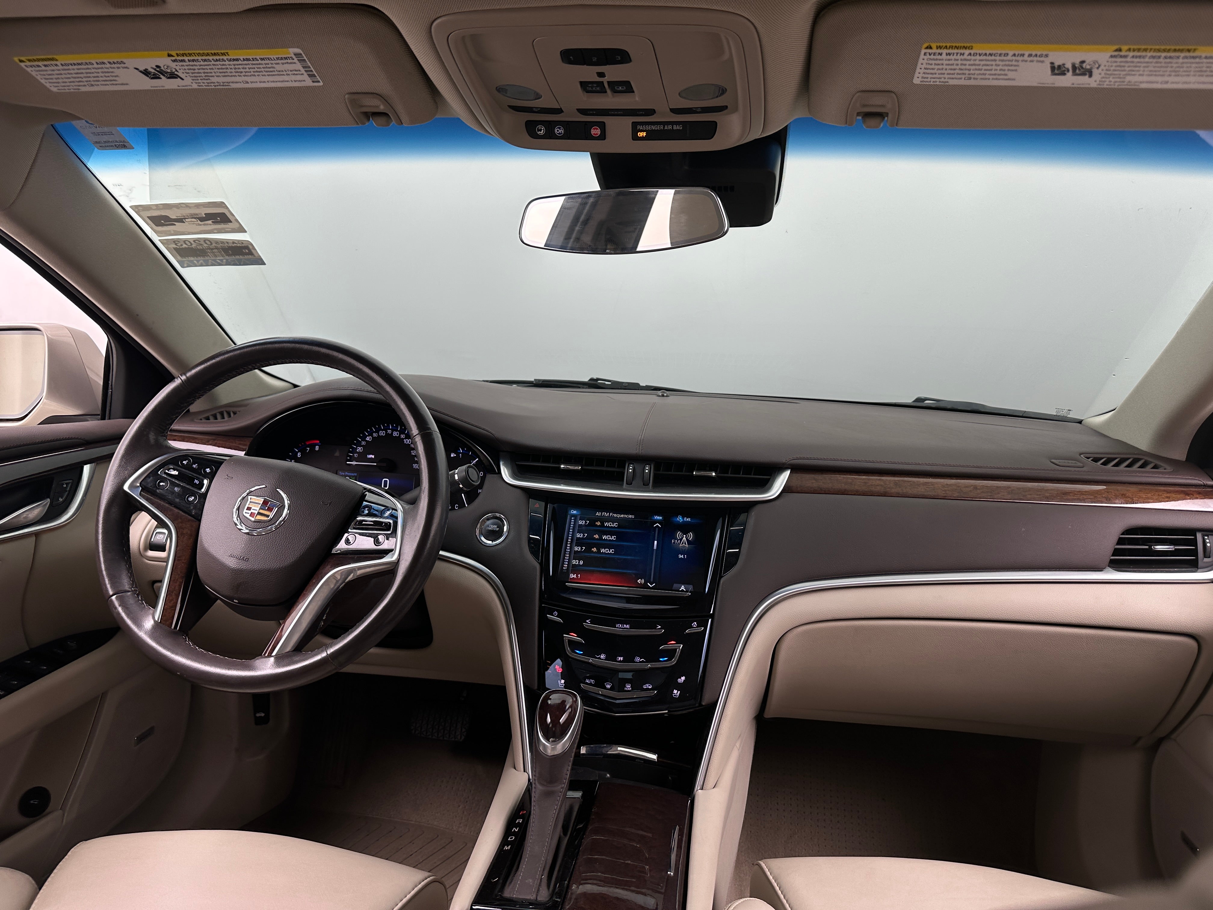 2014 Cadillac XTS Luxury 2