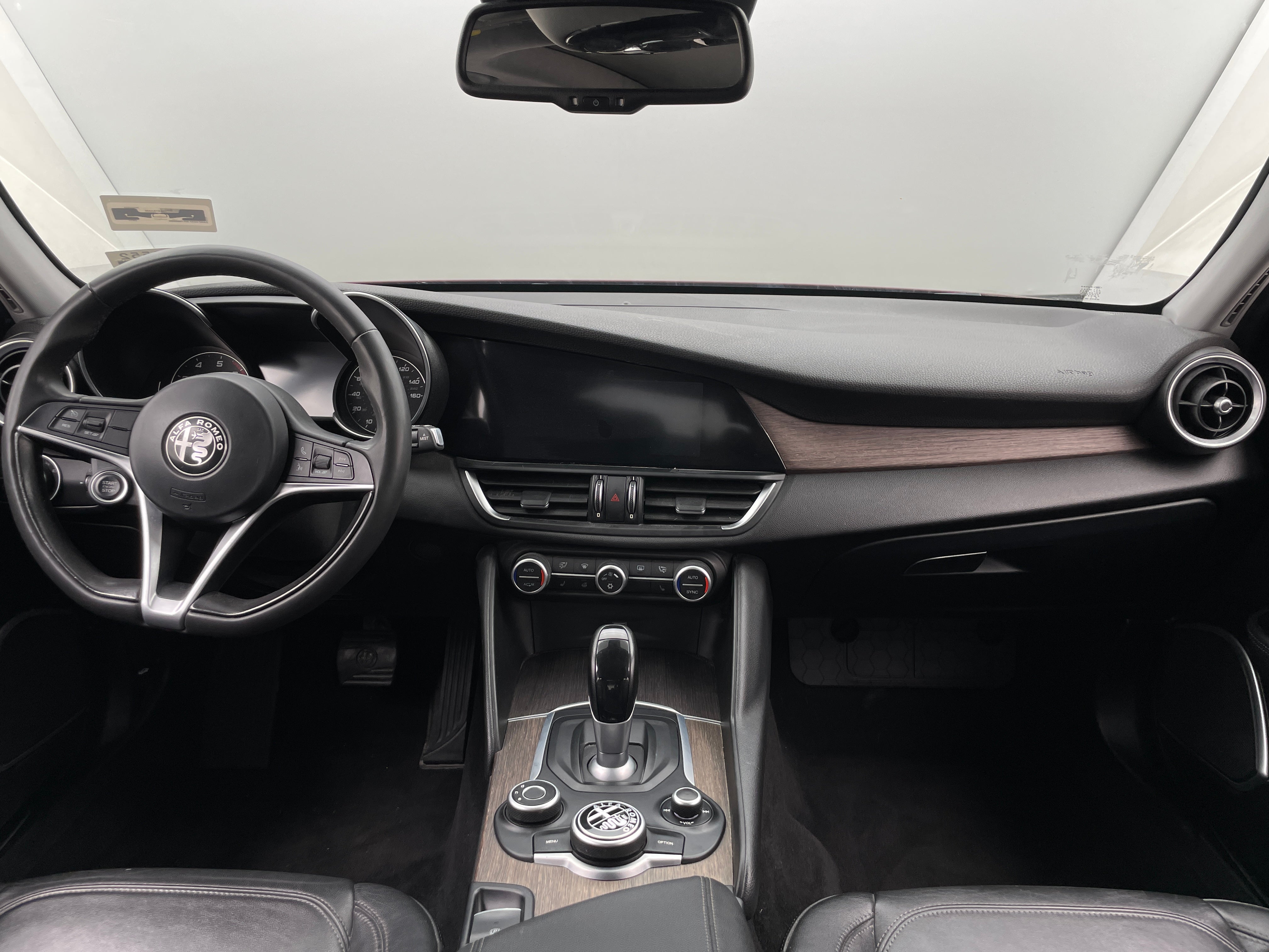 2017 Alfa Romeo Giulia Ti 3