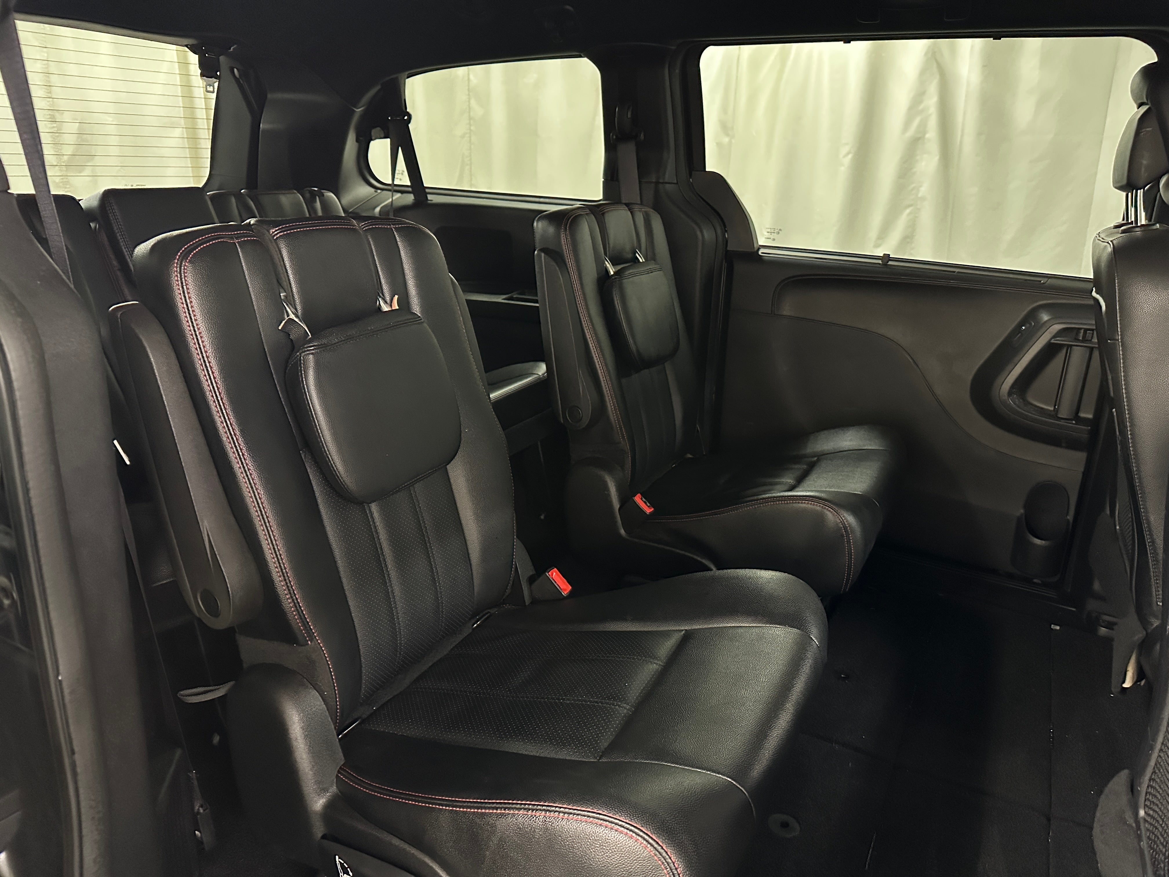 2019 Dodge Grand Caravan SE 6