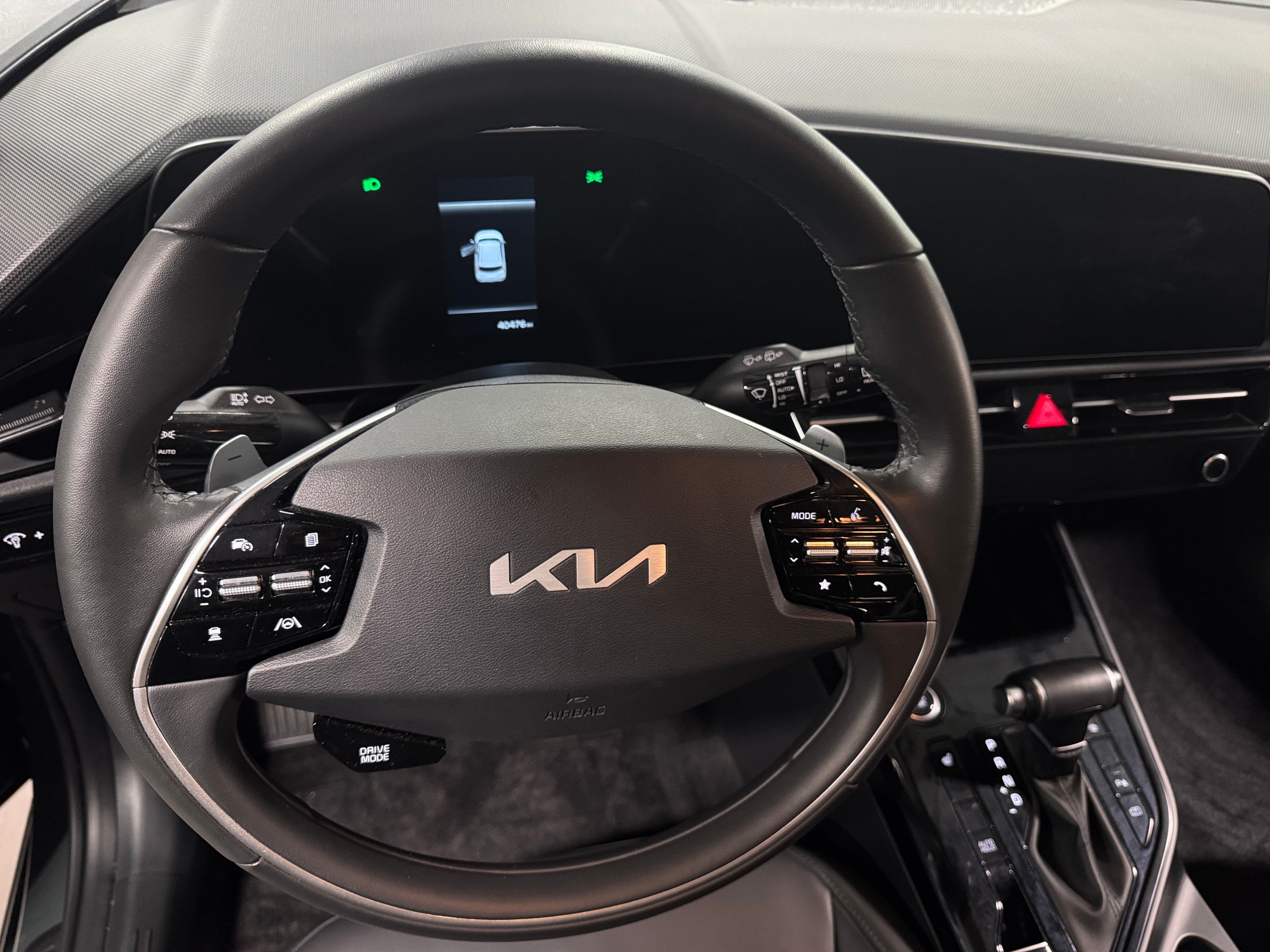 2023 Kia Niro EX 5