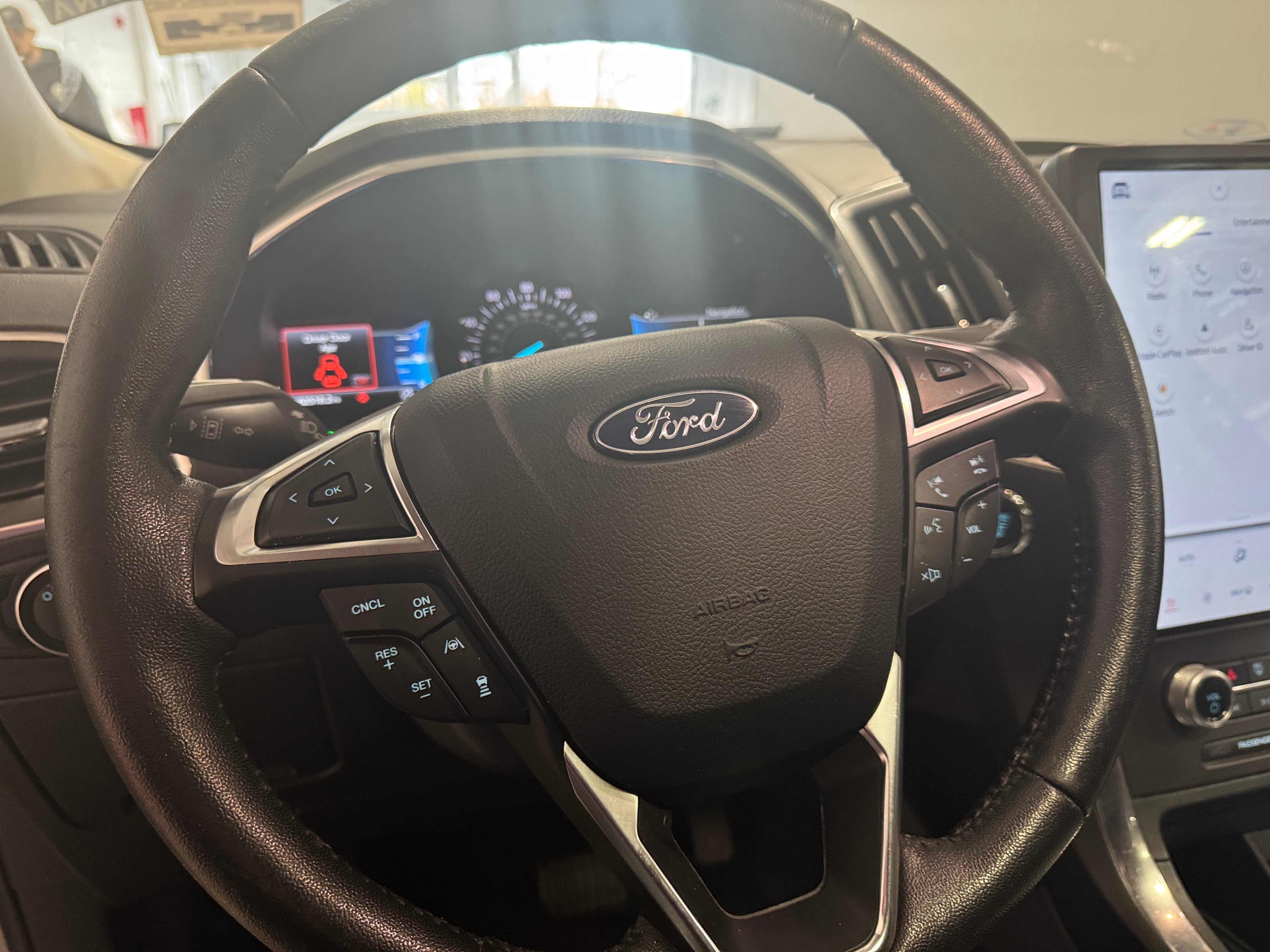 2021 Ford Edge Titanium 5