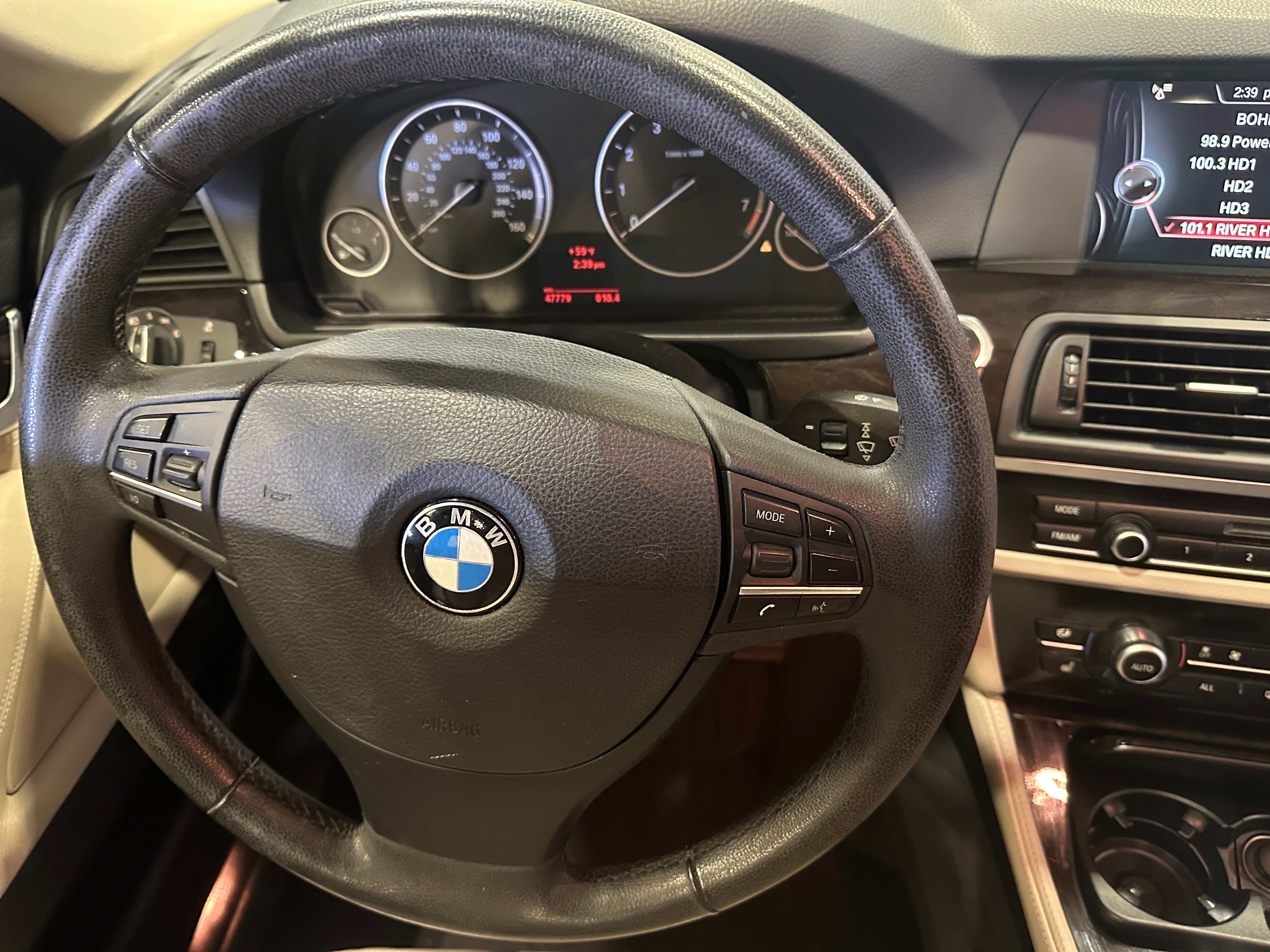 2013 BMW 5 Series 535i xDrive 5