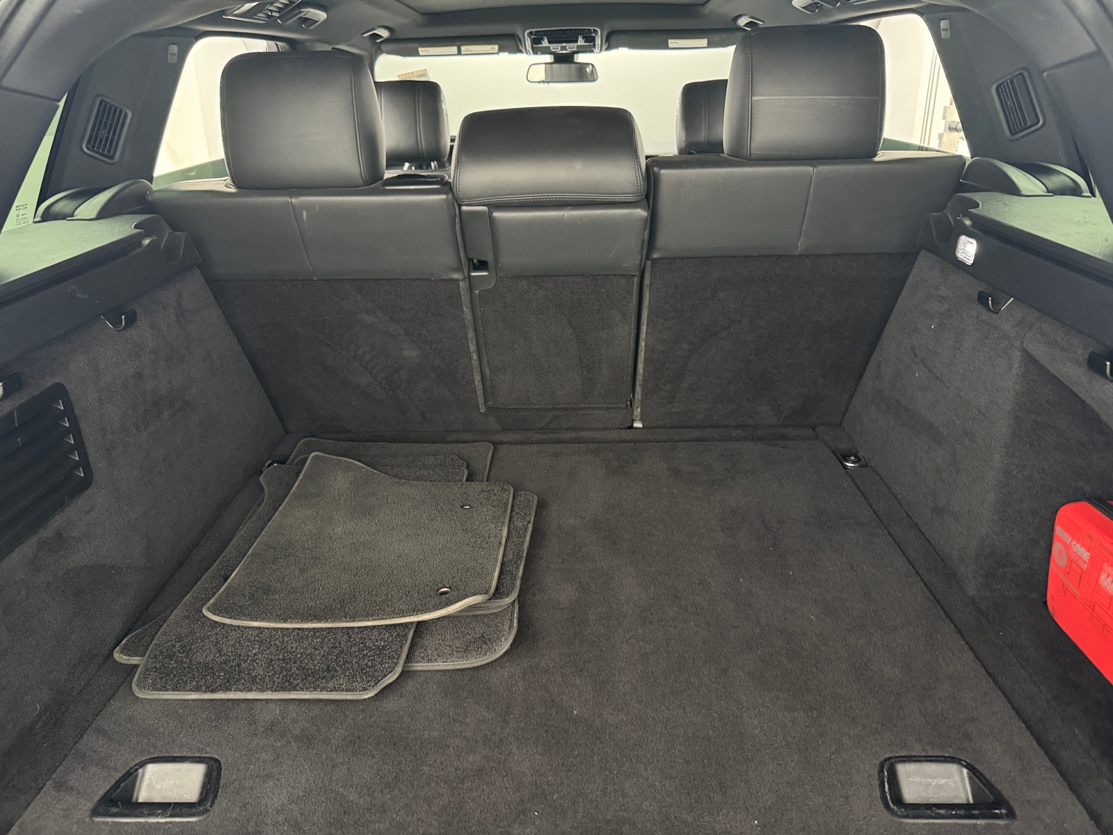 Thumbnail: 2016 Land Rover Range Rover Sport - 7