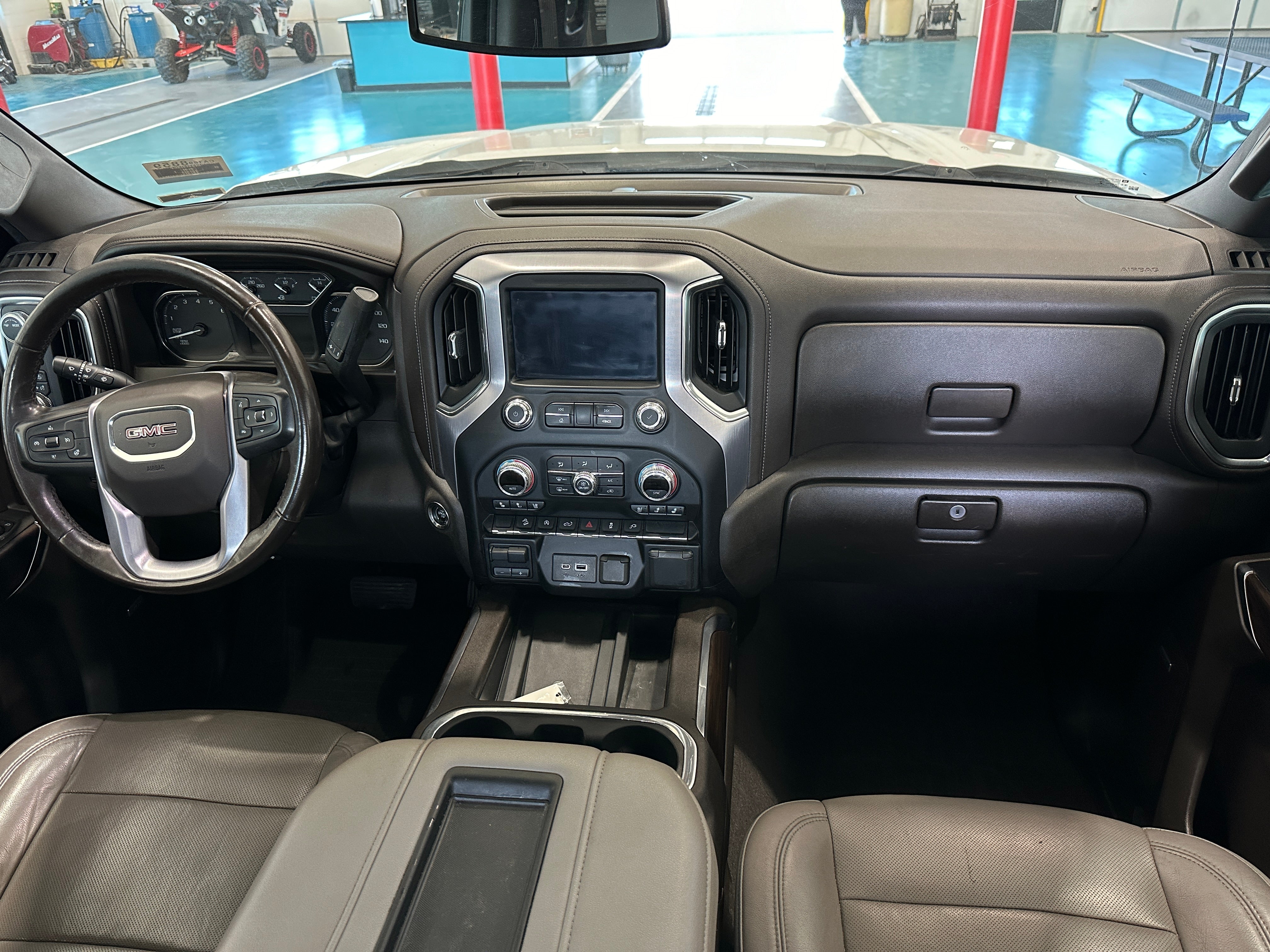 2020 GMC Sierra 1500 SLT 3