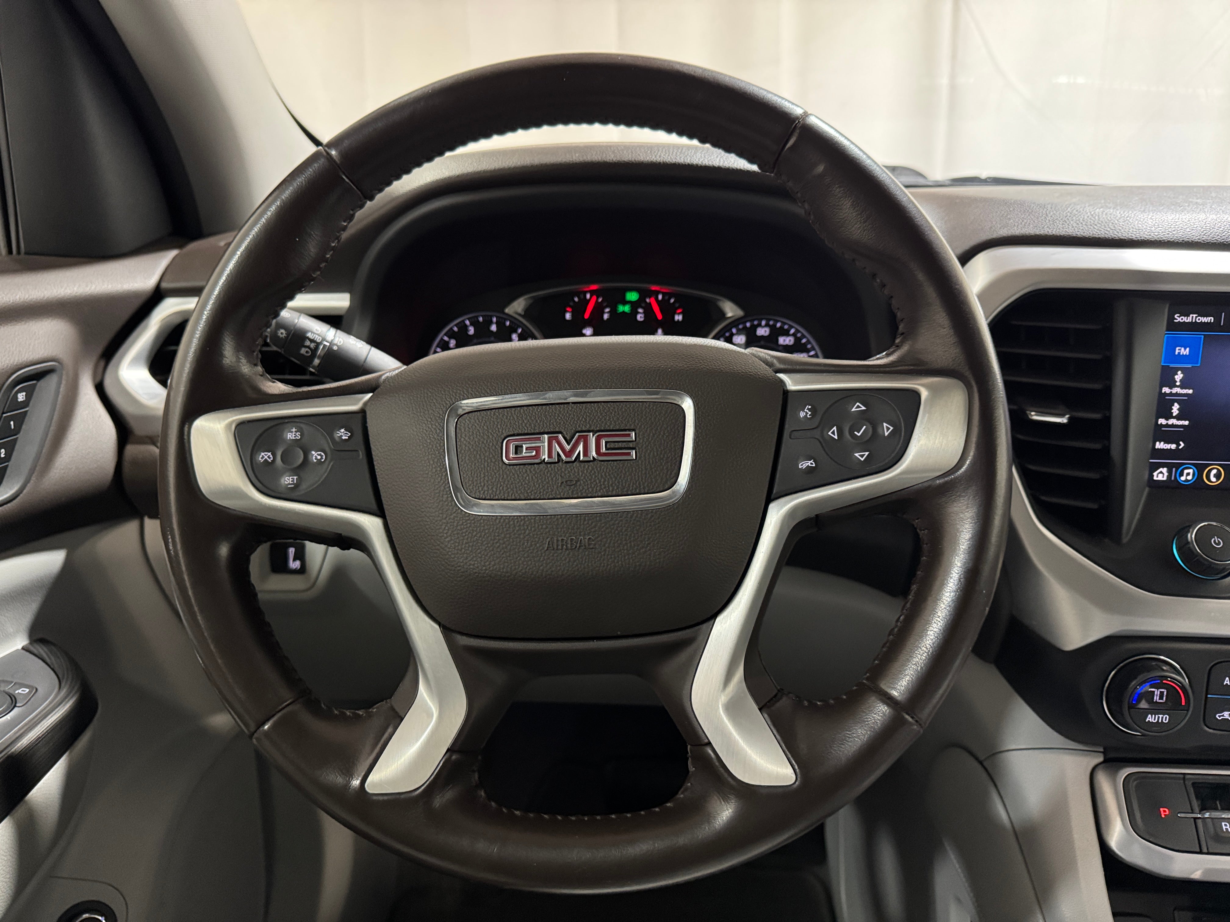 2020 GMC Acadia SLT 4