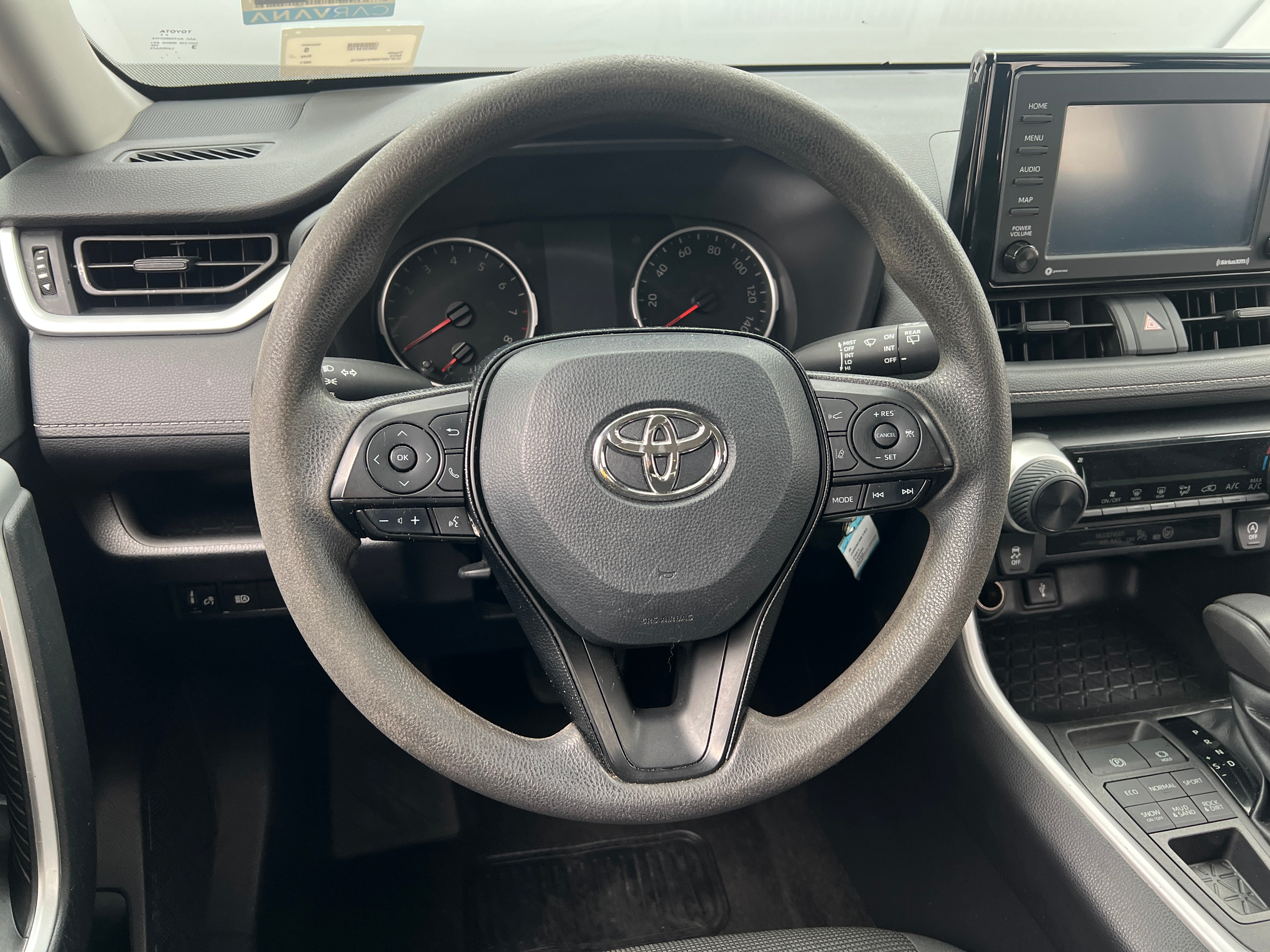 2021 Toyota RAV4 LE 5