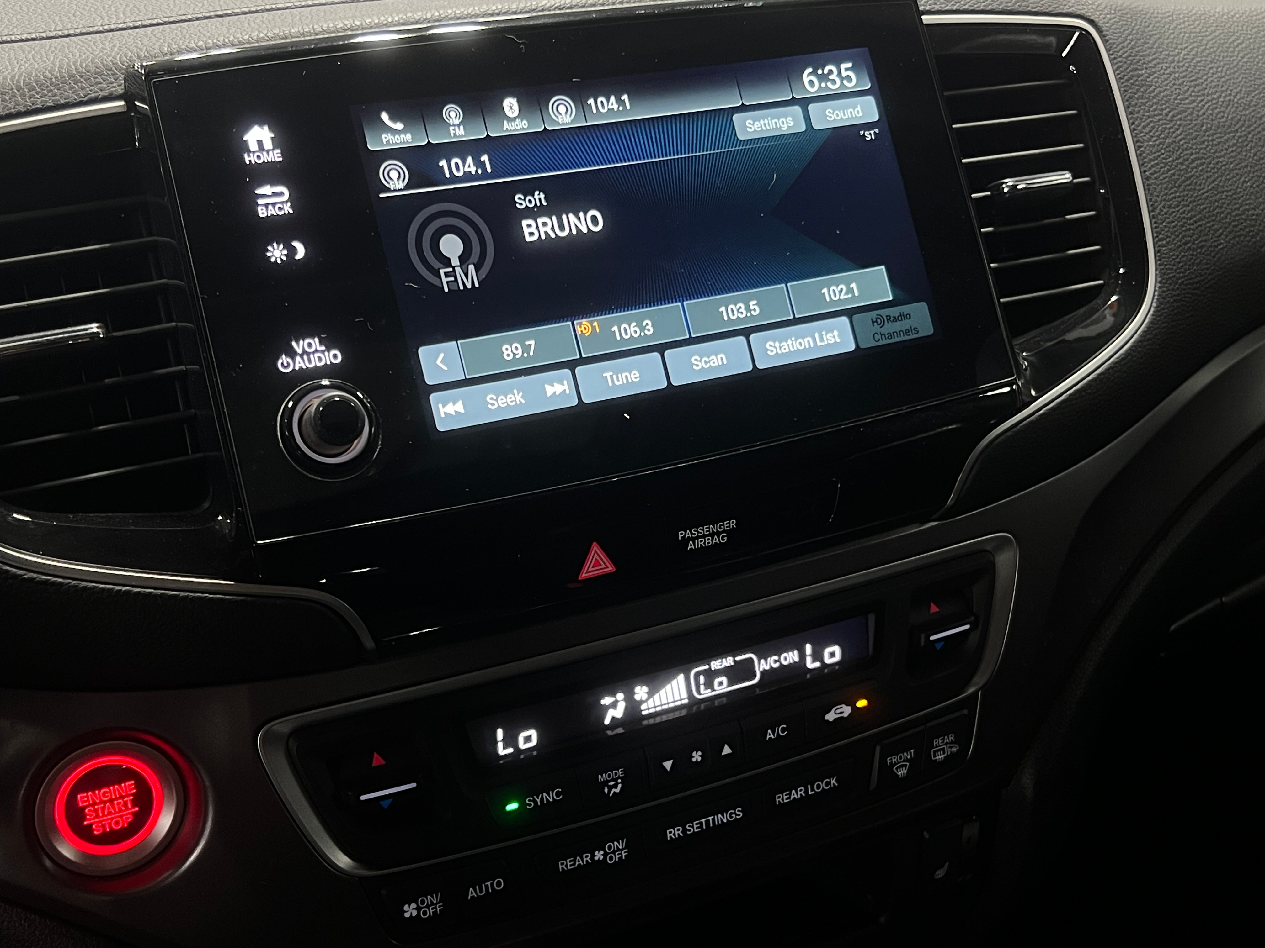 2022 Honda Pilot Special Edition 3
