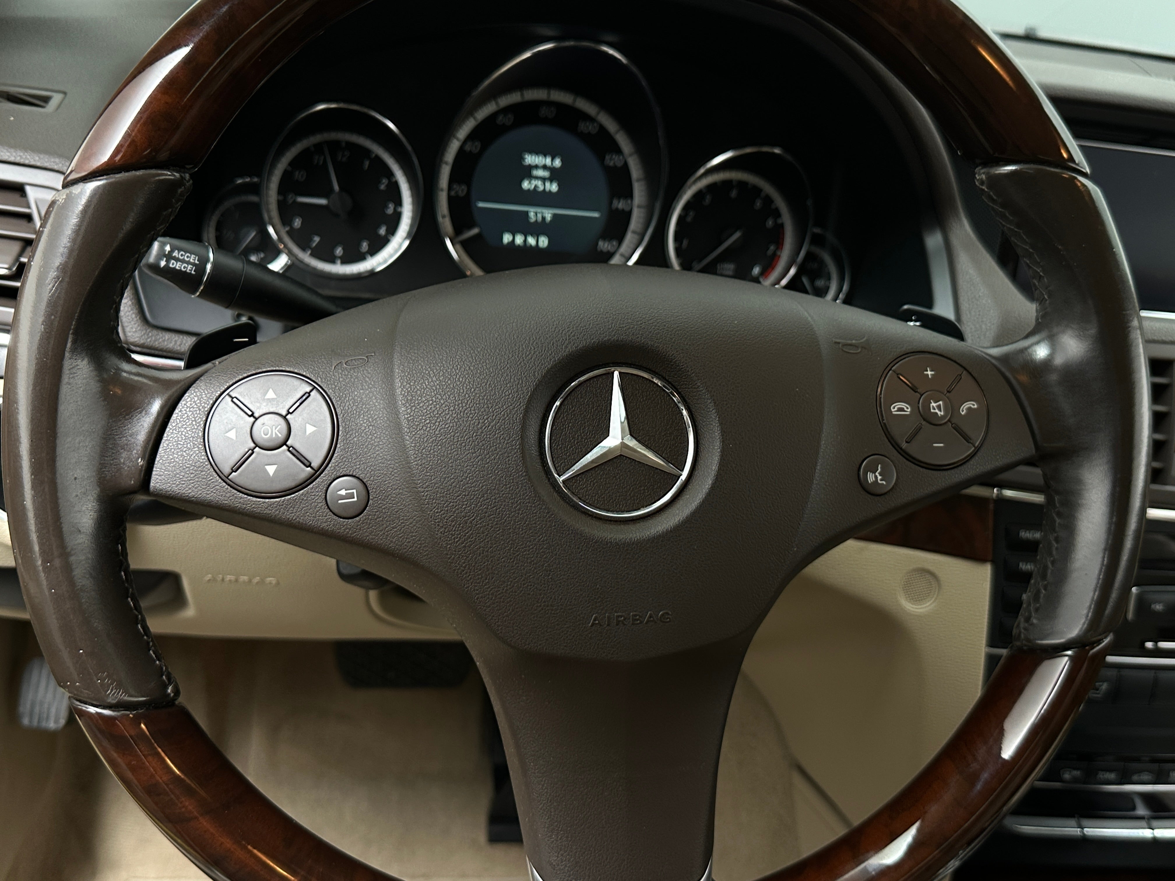 2011 Mercedes-Benz E-Class E 350 5