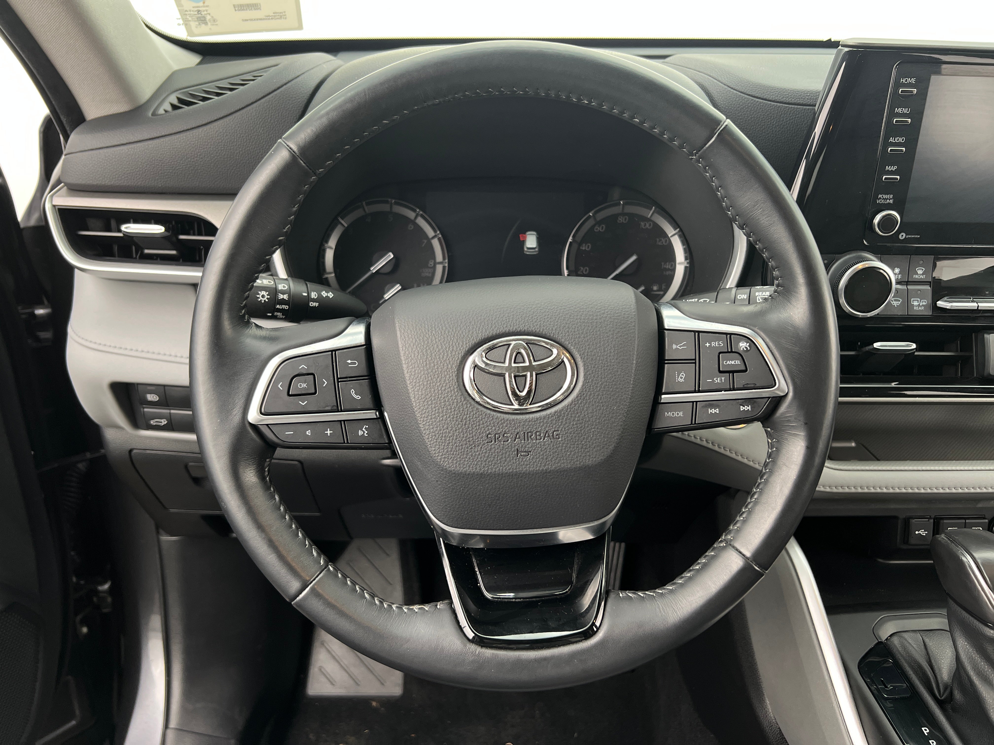 2021 Toyota Highlander XLE 5