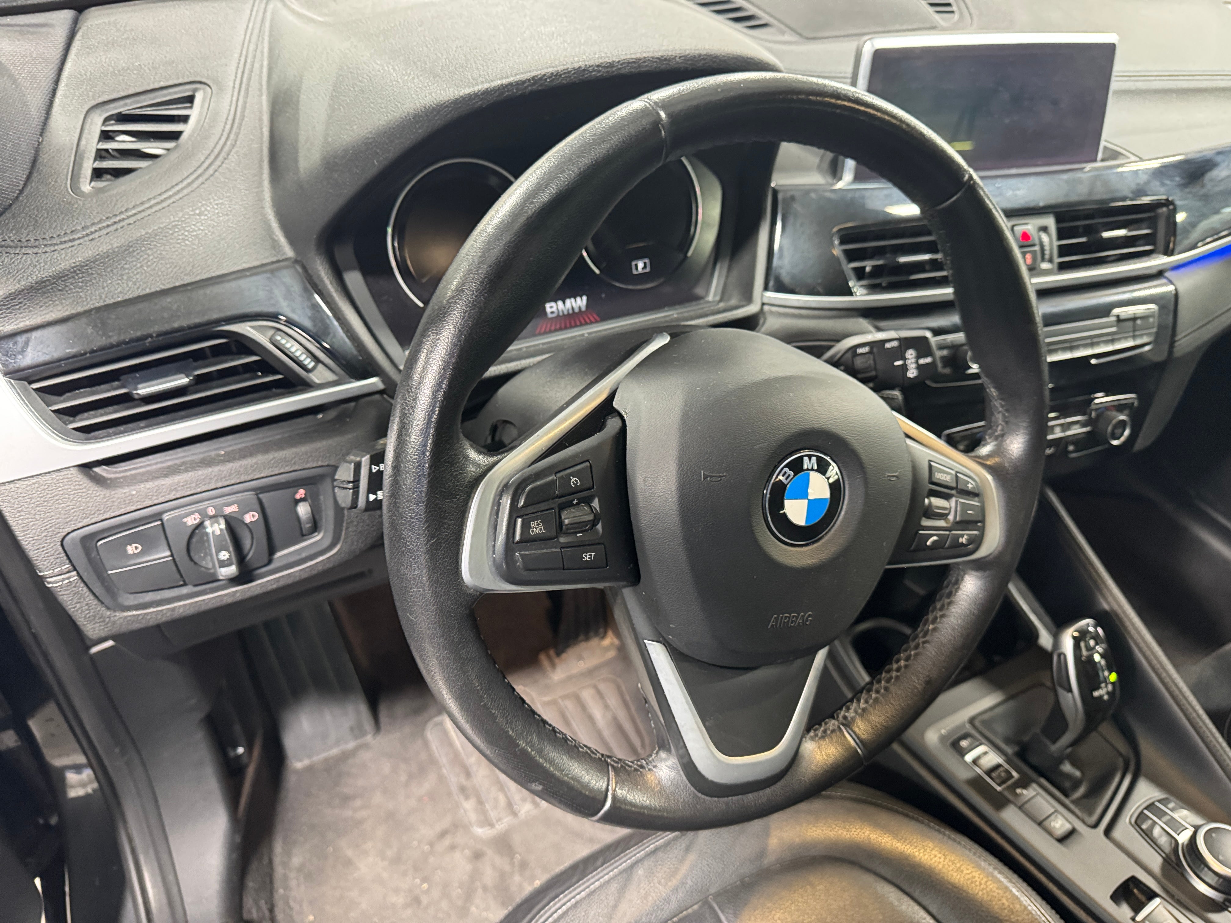 2020 BMW X2 xDrive28i 5