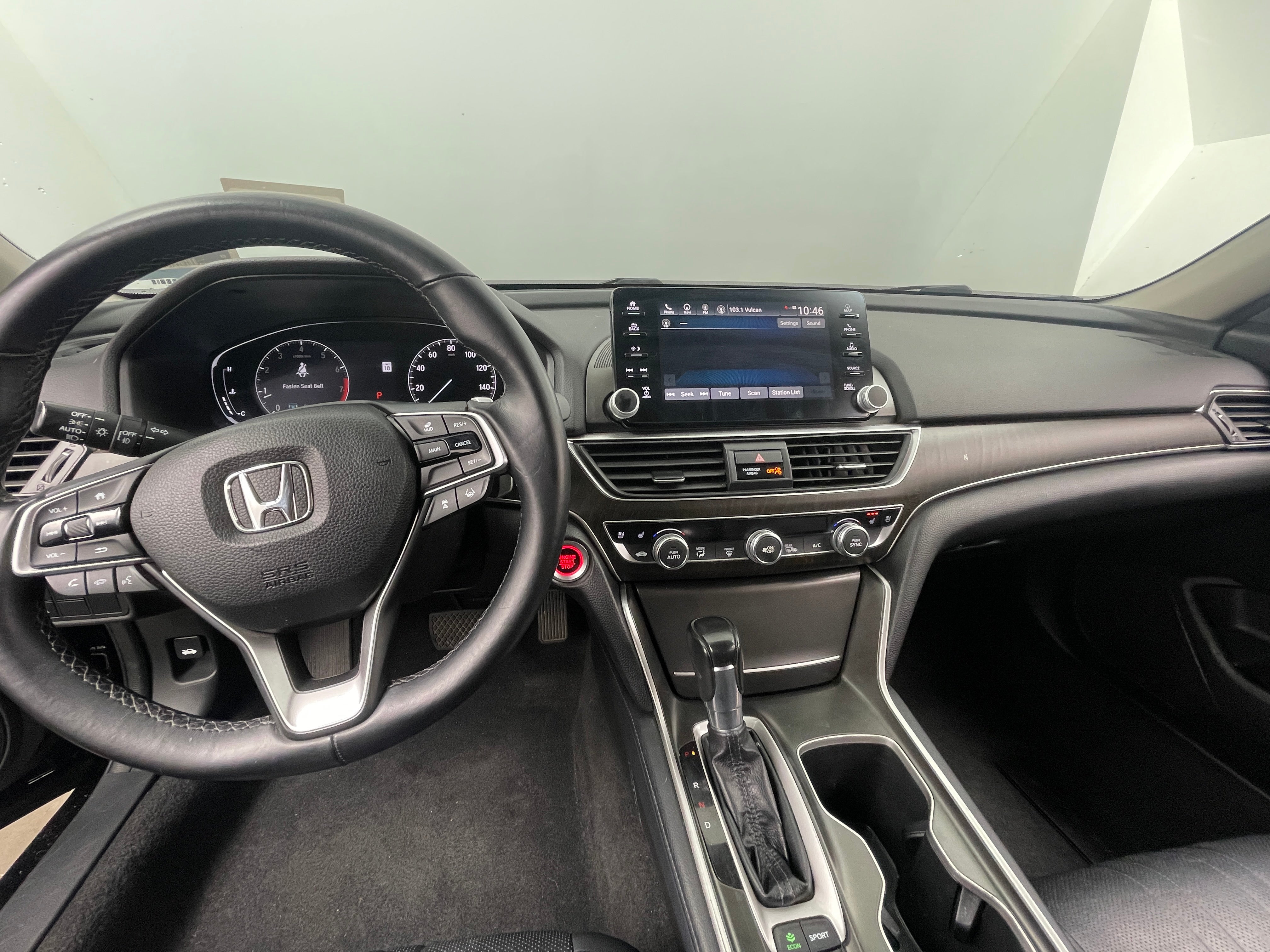 2018 Honda Accord Touring 2