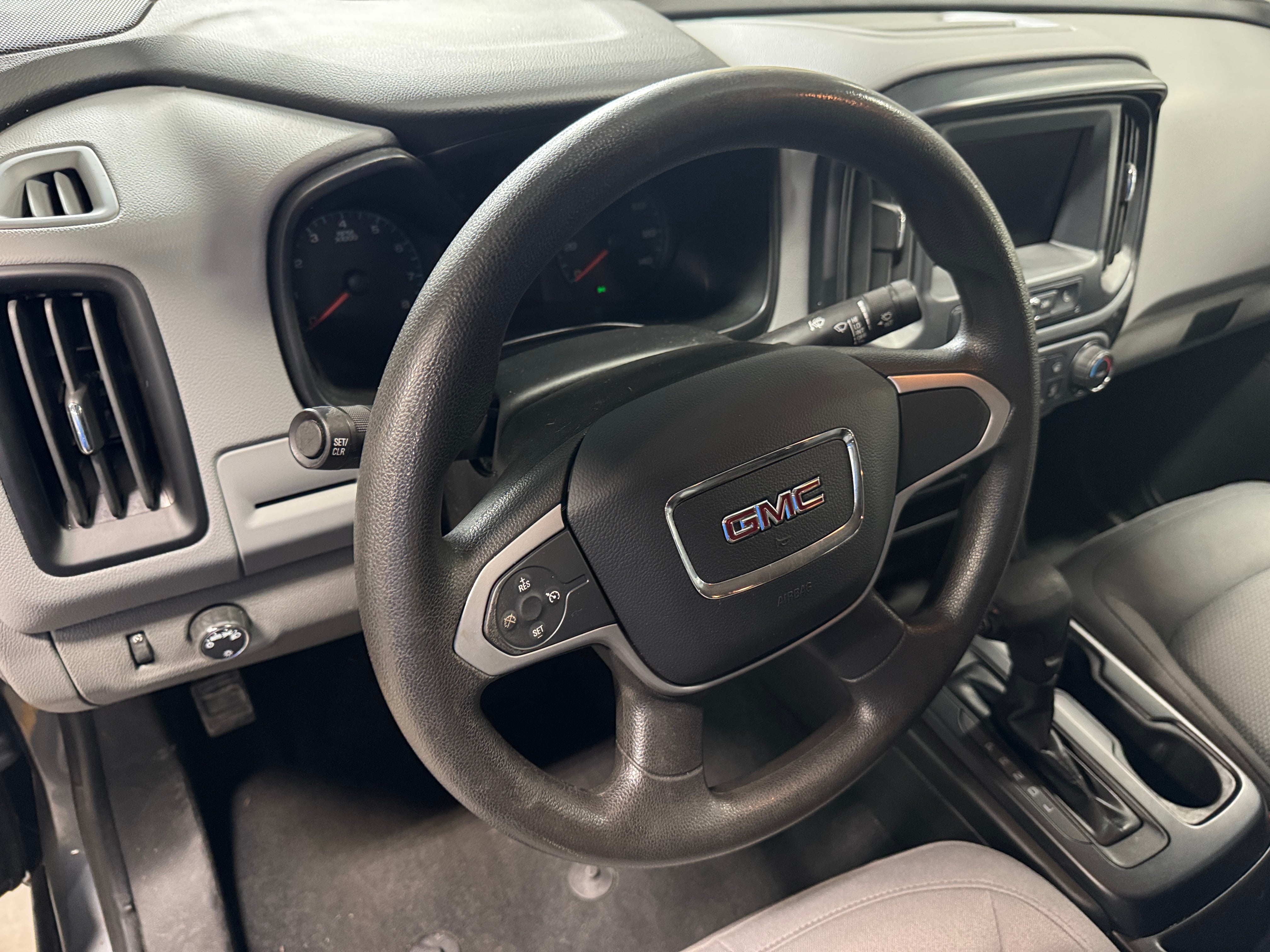 2021 GMC Canyon Elevation Standard 5