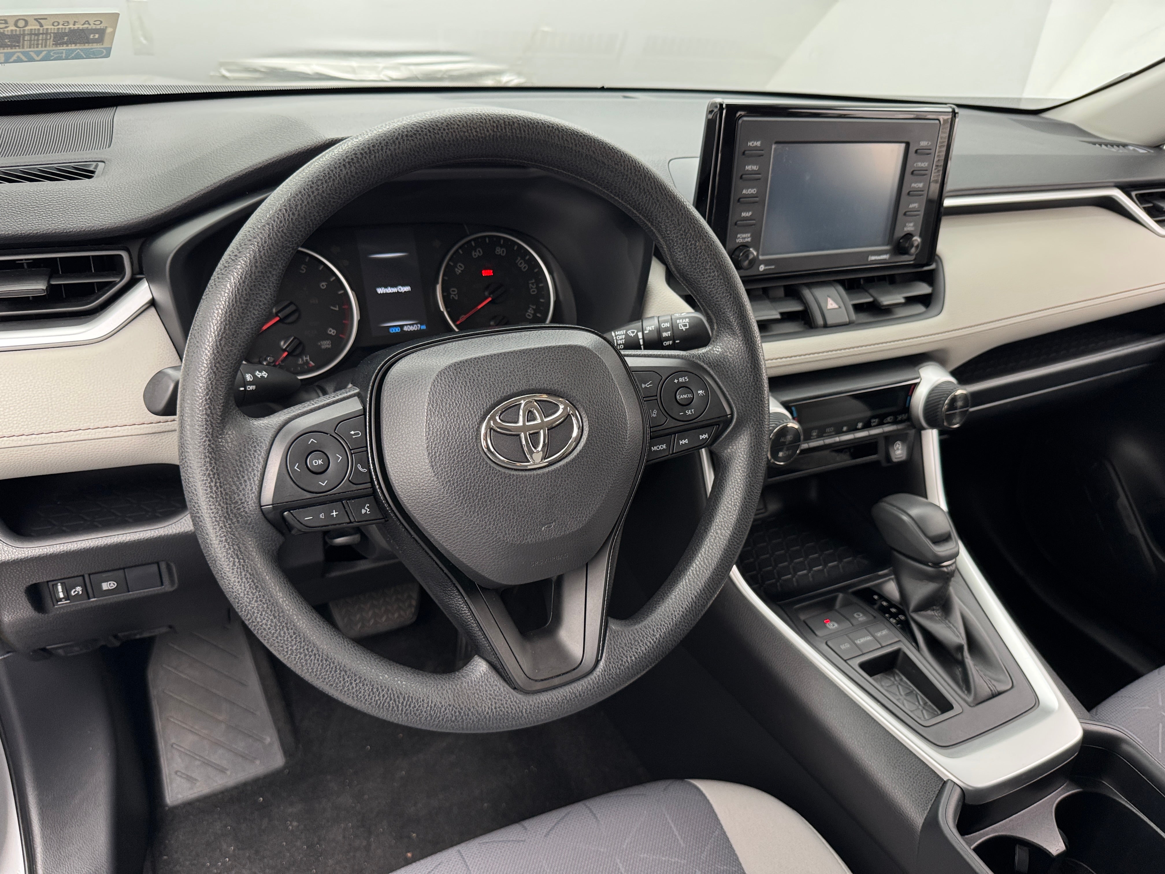 2021 Toyota RAV4 XLE 5