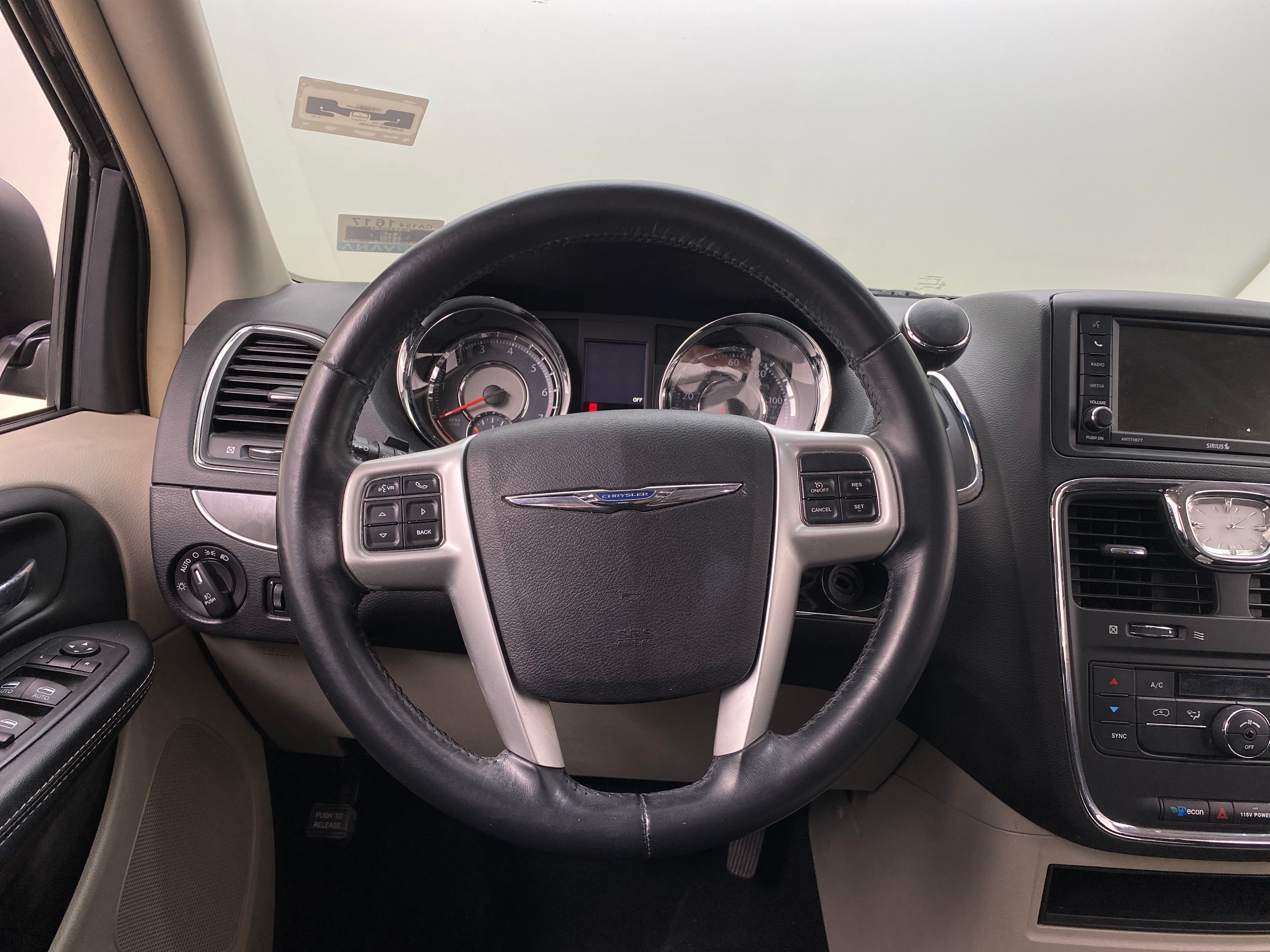 2015 Chrysler Town & Country Touring 5