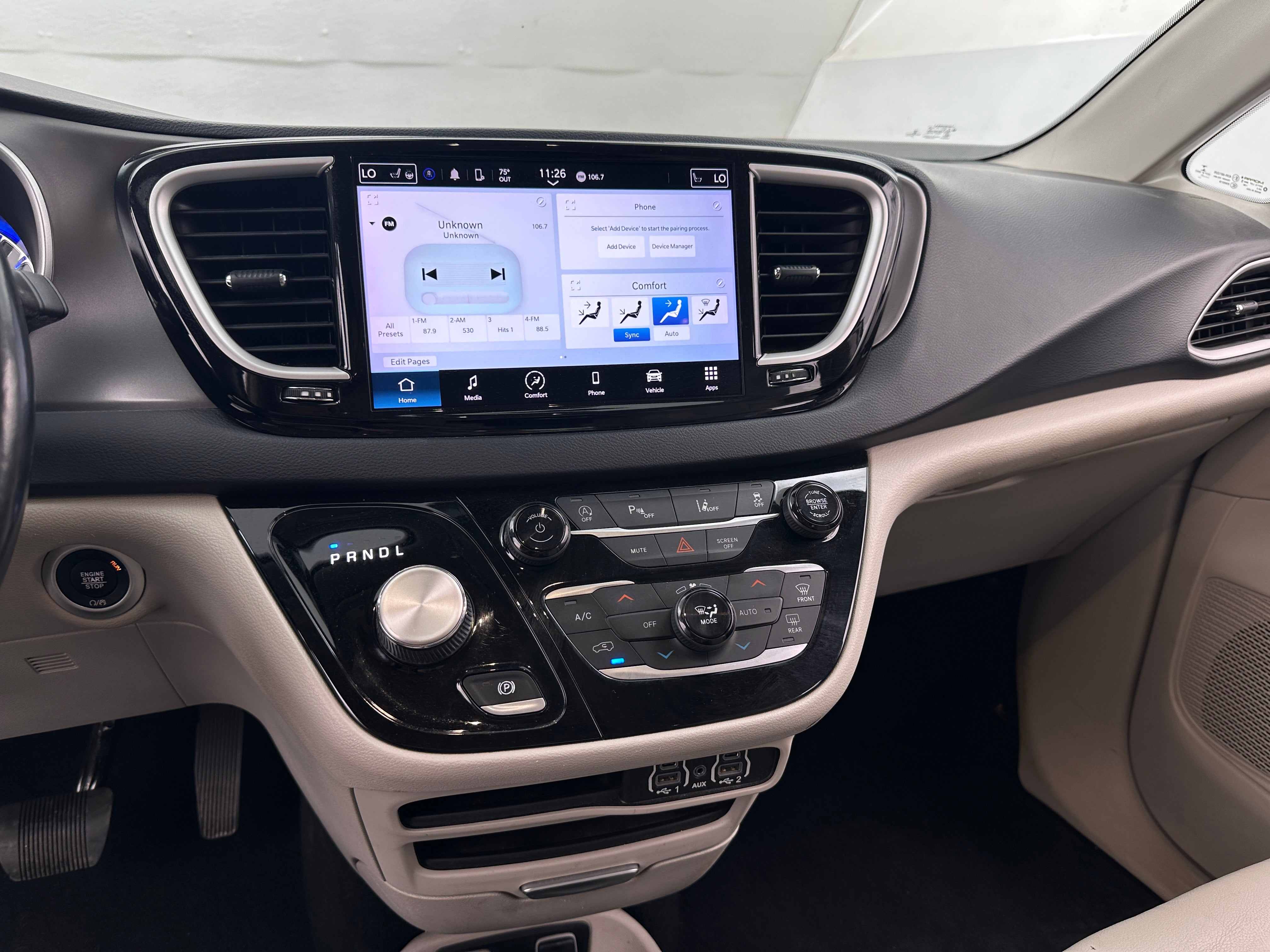 2021 Chrysler Pacifica Touring L 4