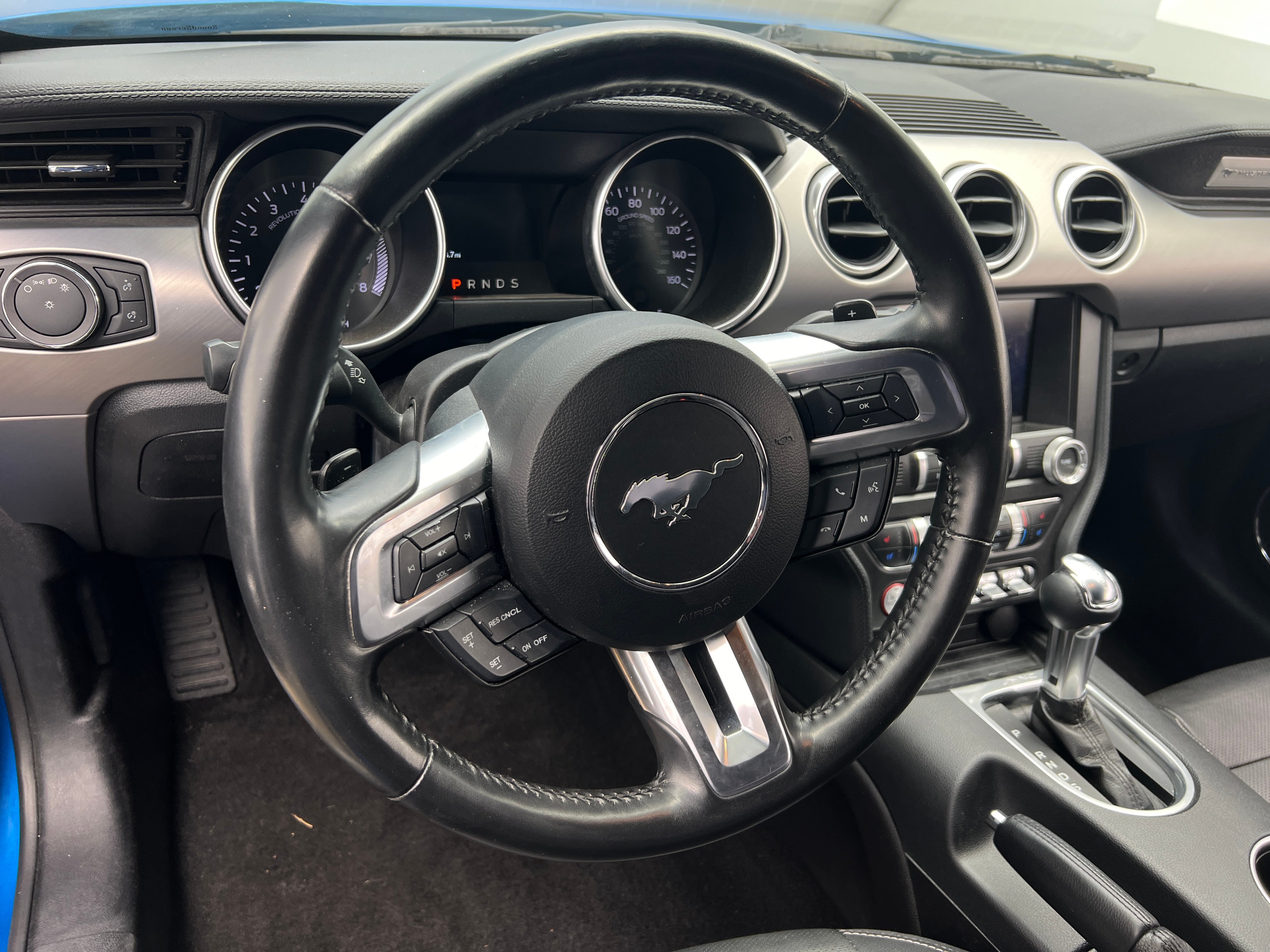 2019 Ford Mustang  3