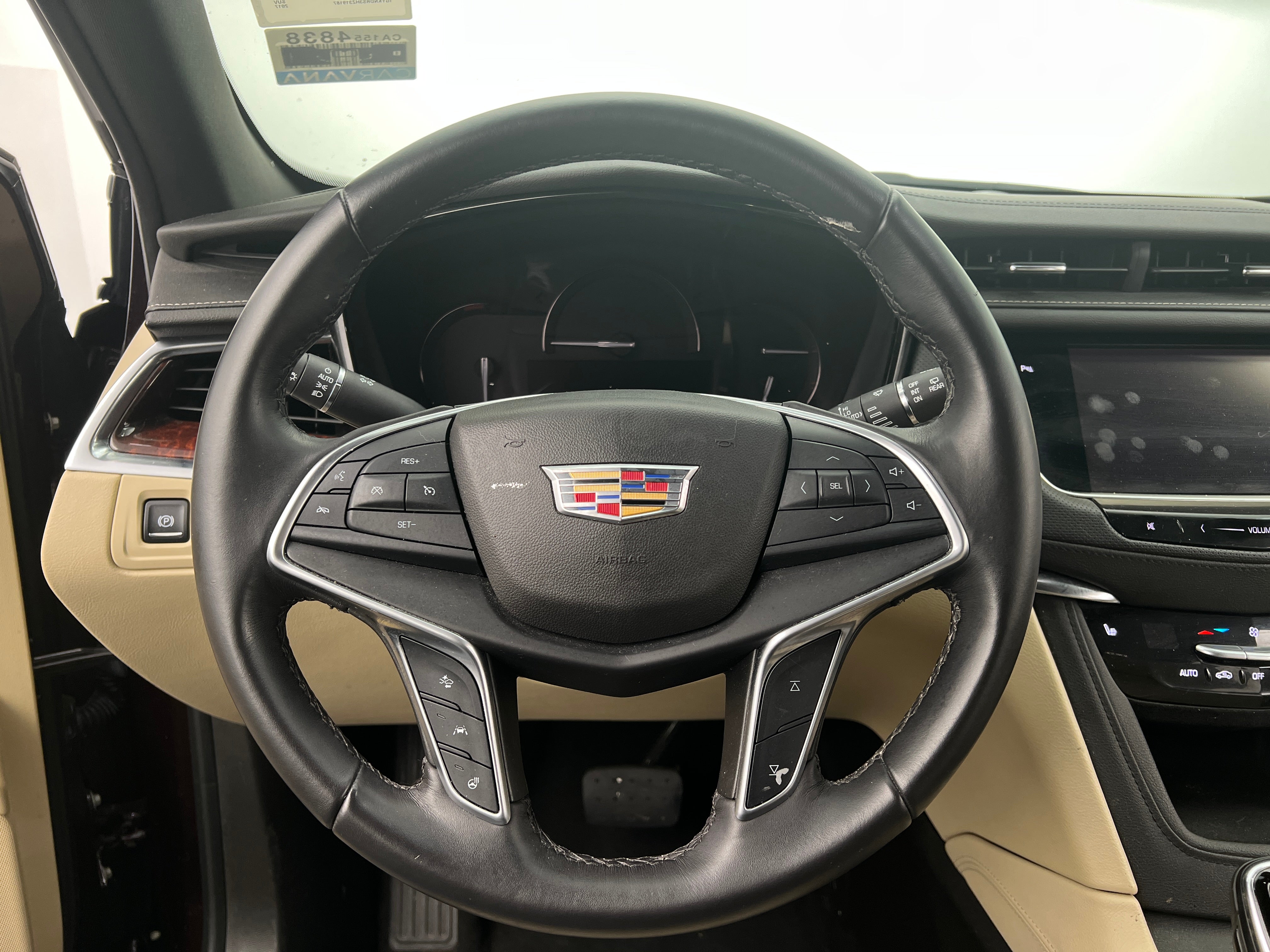 2017 Cadillac XT5 Luxury 4