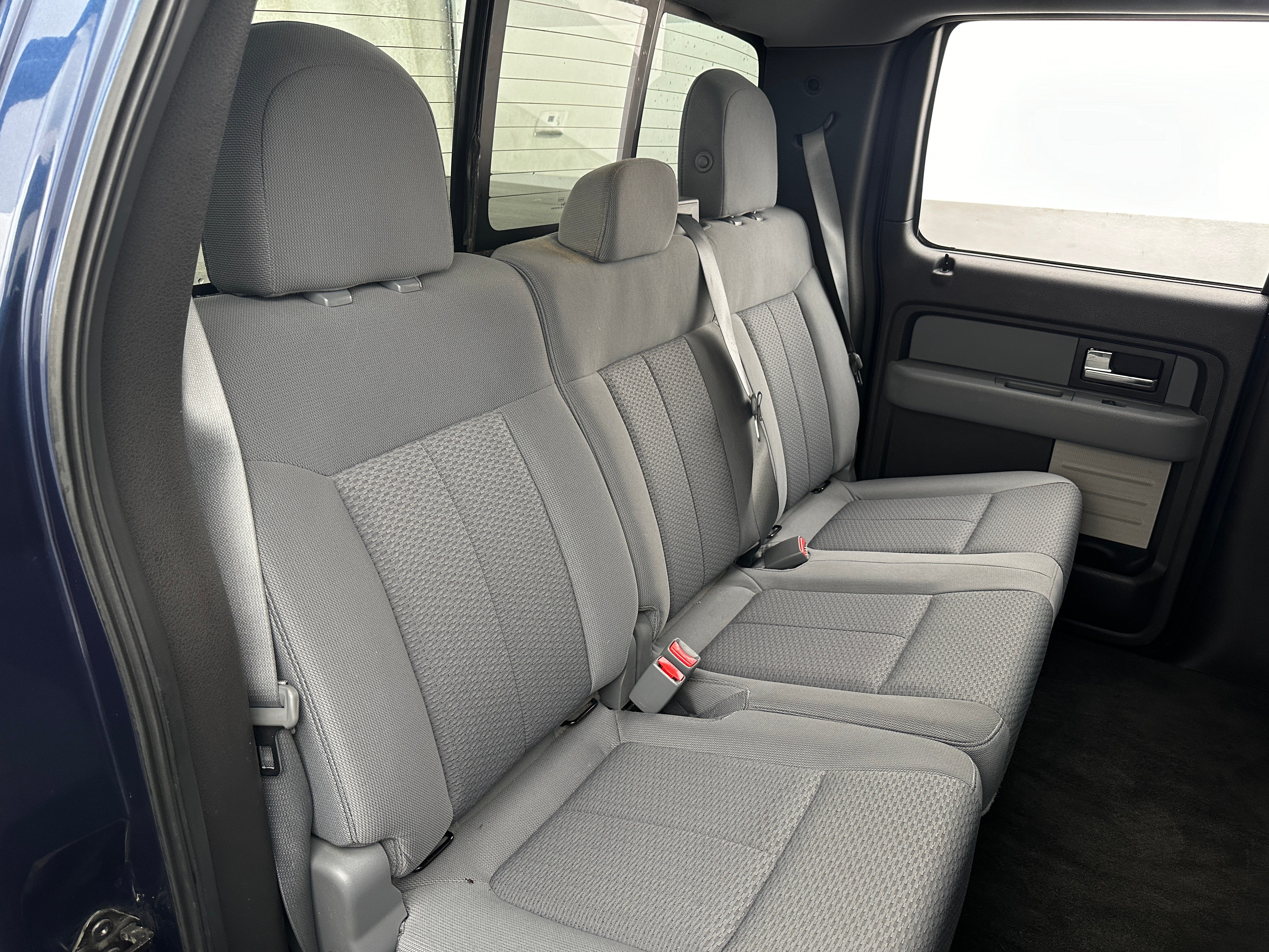 2013 Ford Econoline E-150 6