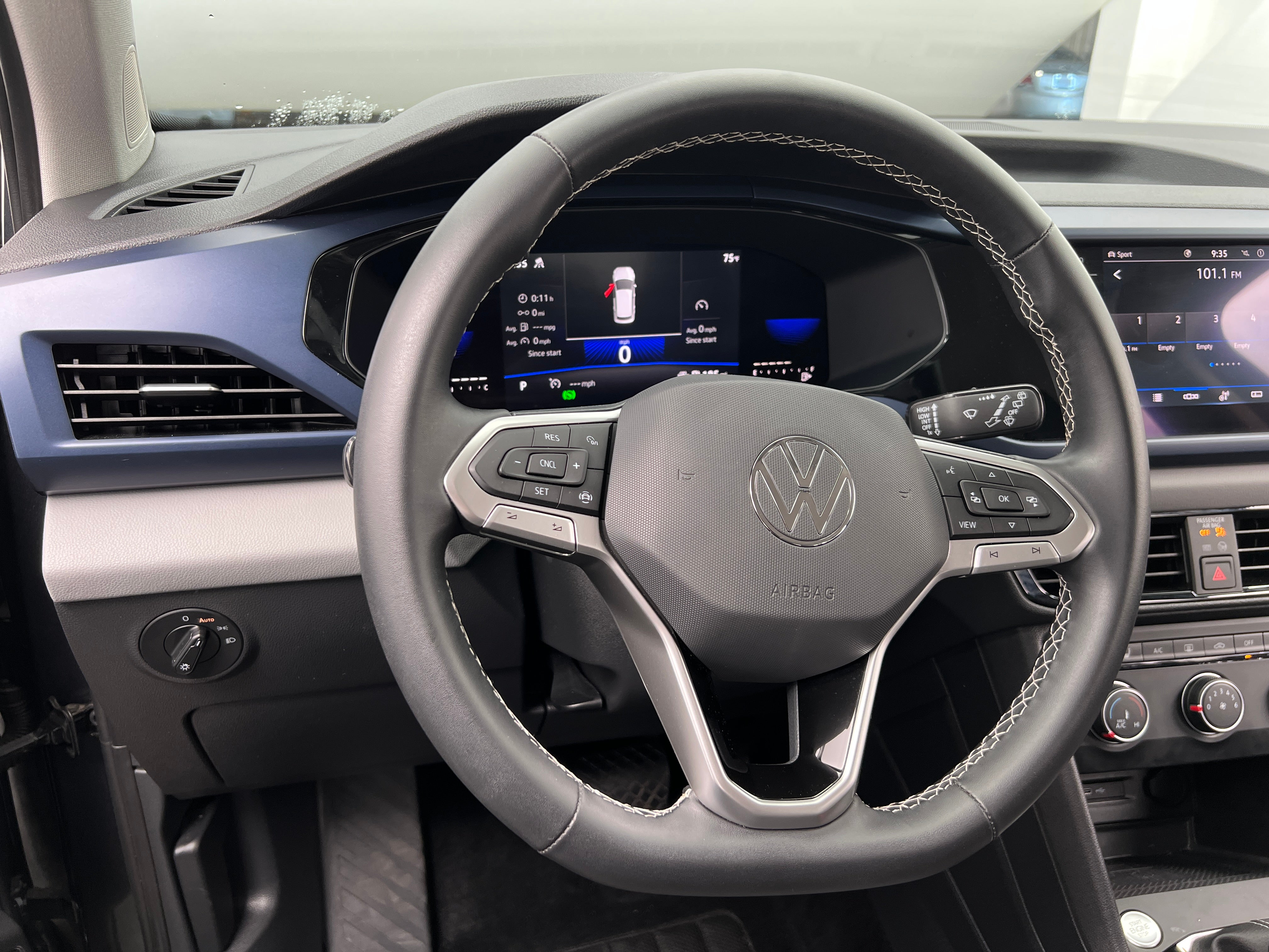 2022 Volkswagen Taos SE 5