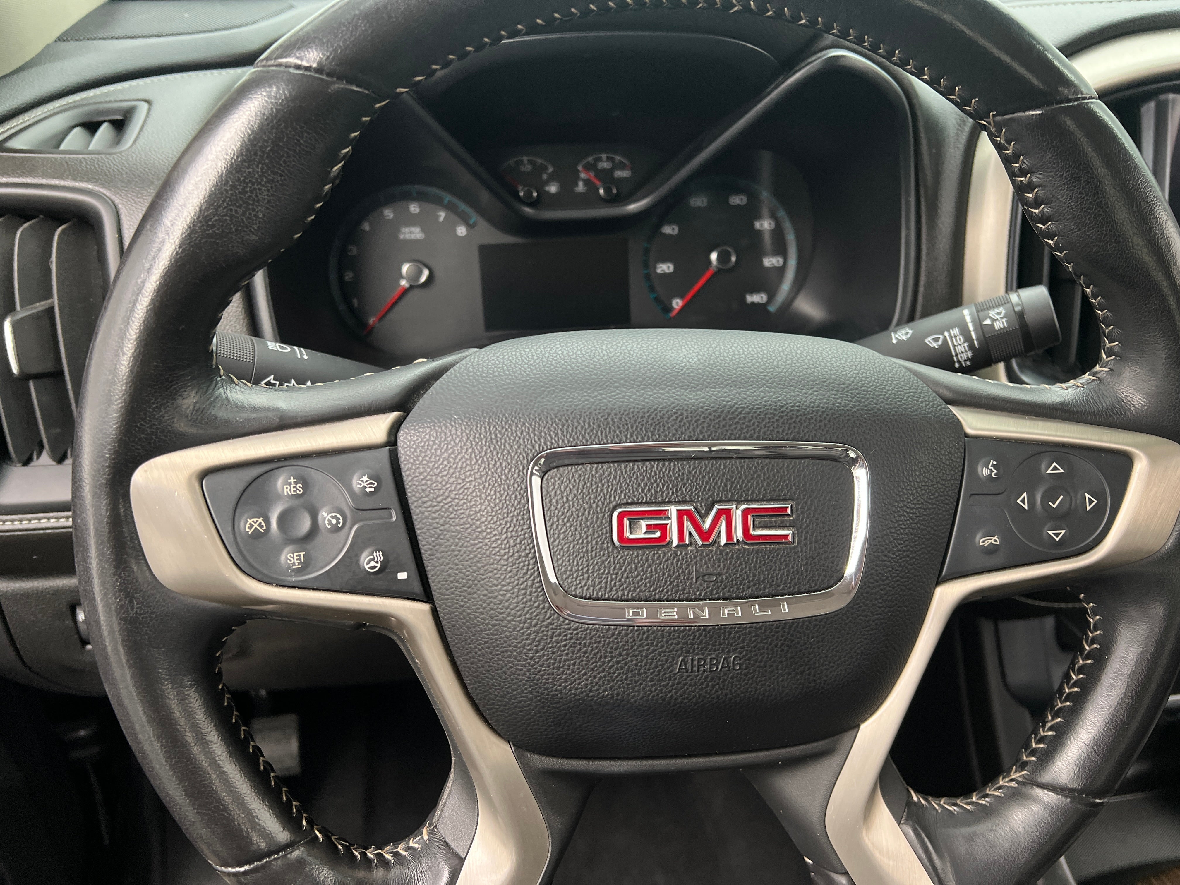 2019 GMC Canyon Denali 4