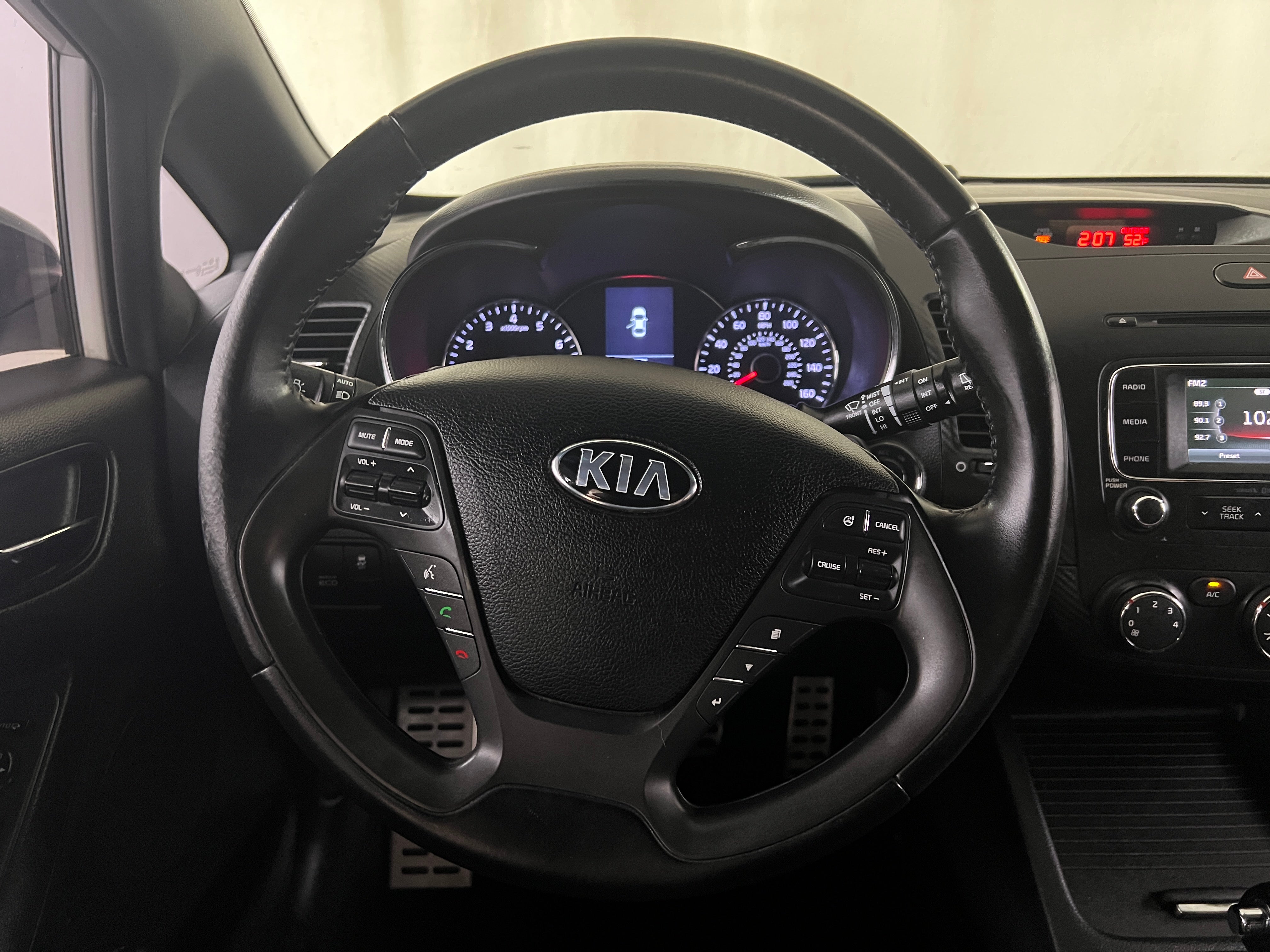 2016 Kia Forte SX 5