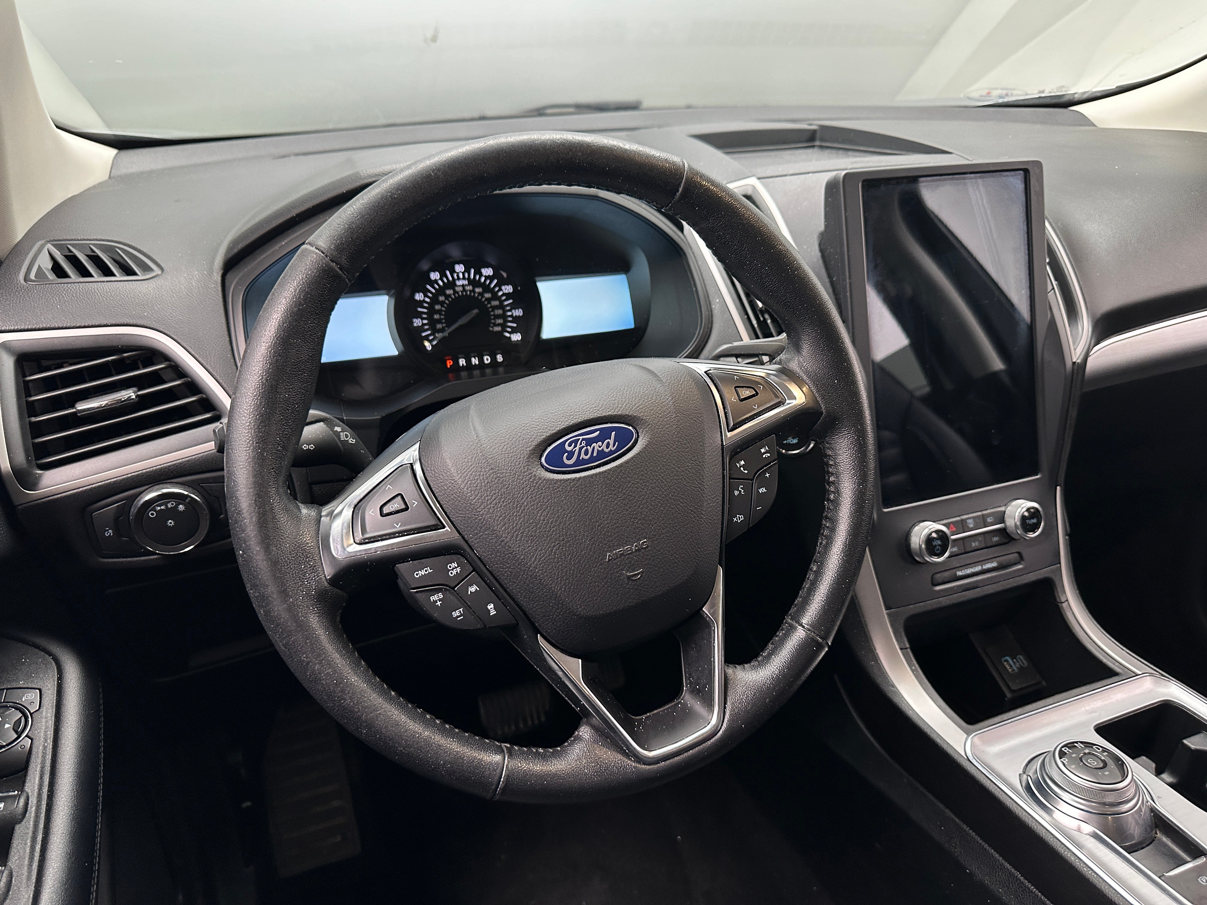 2022 Ford Edge SEL 5