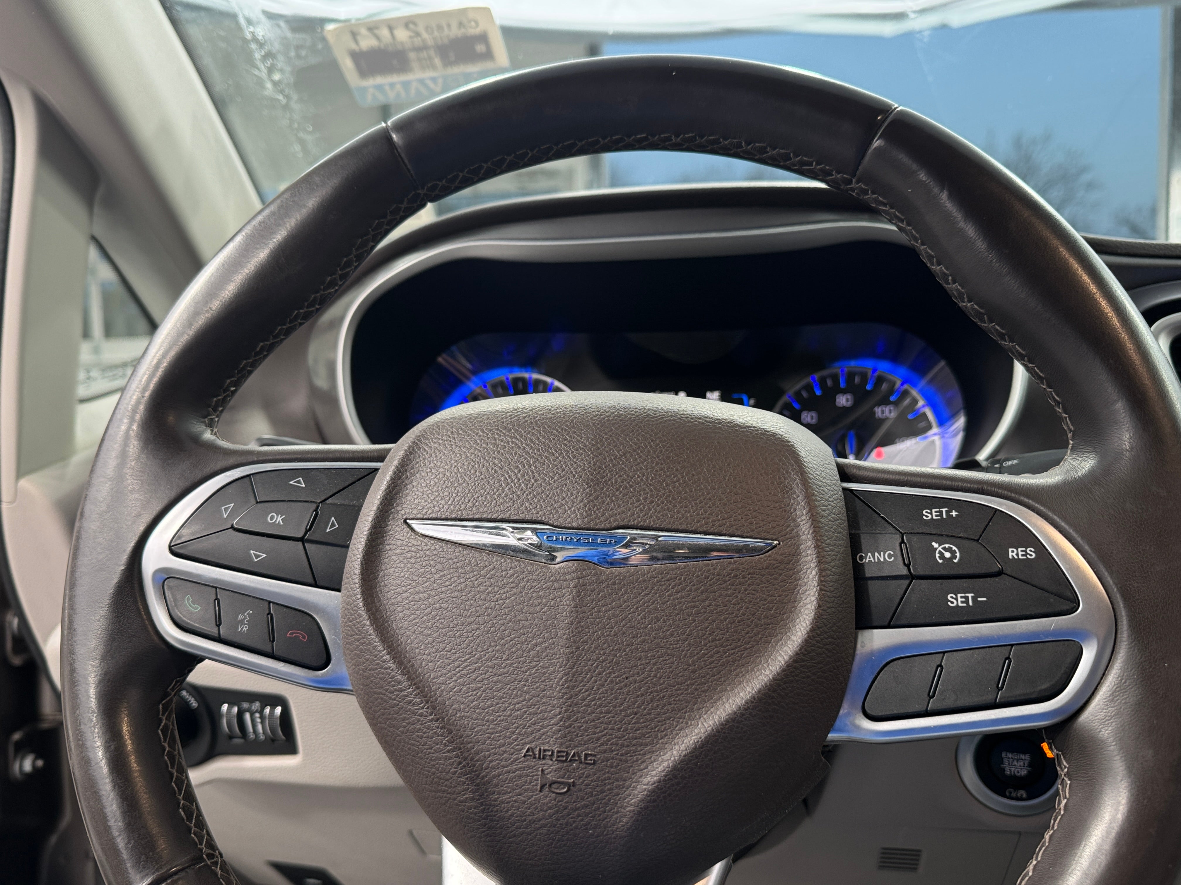 2017 Chrysler Pacifica Touring L 5