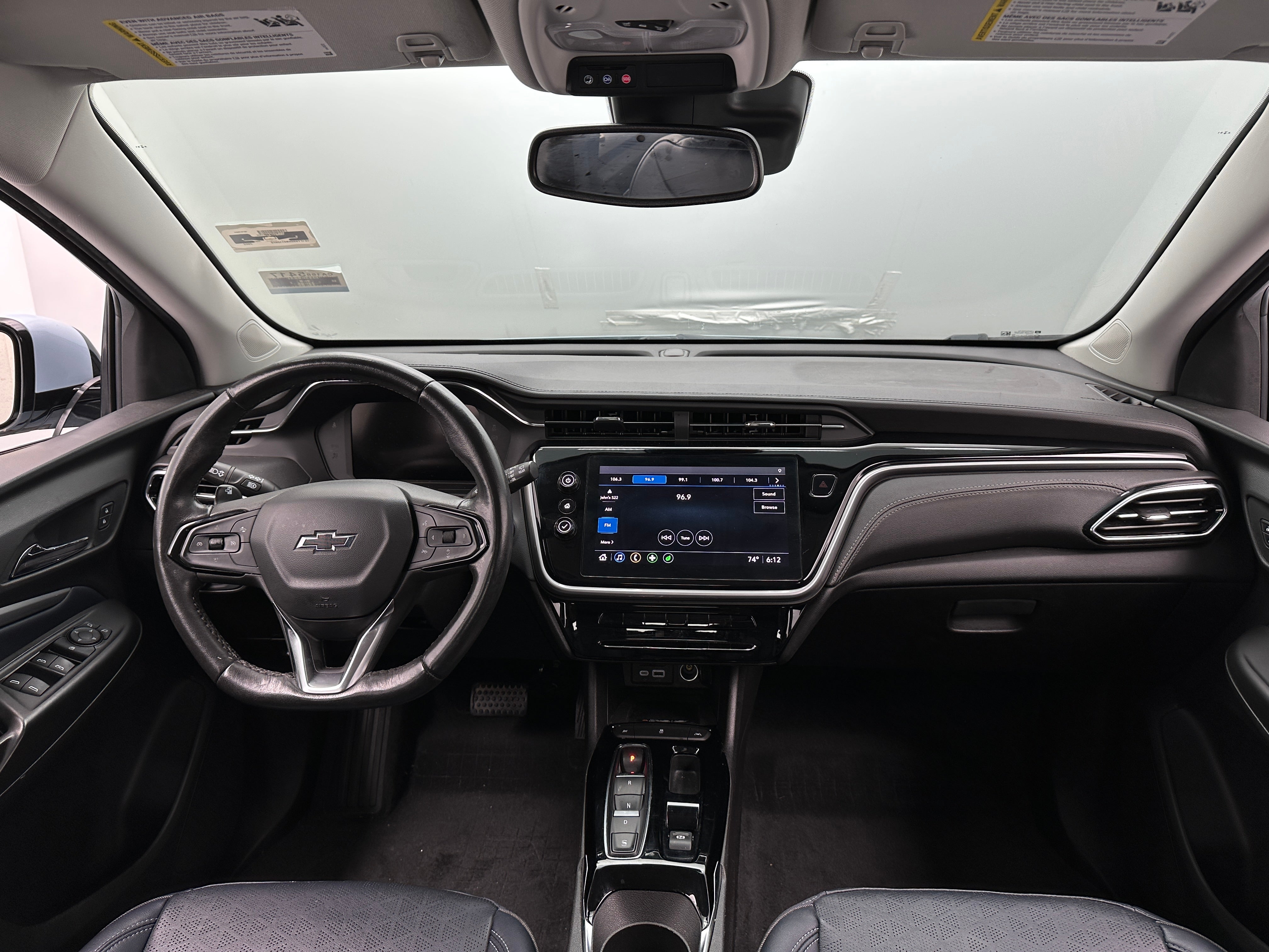 2022 Chevrolet Bolt EUV LT 3