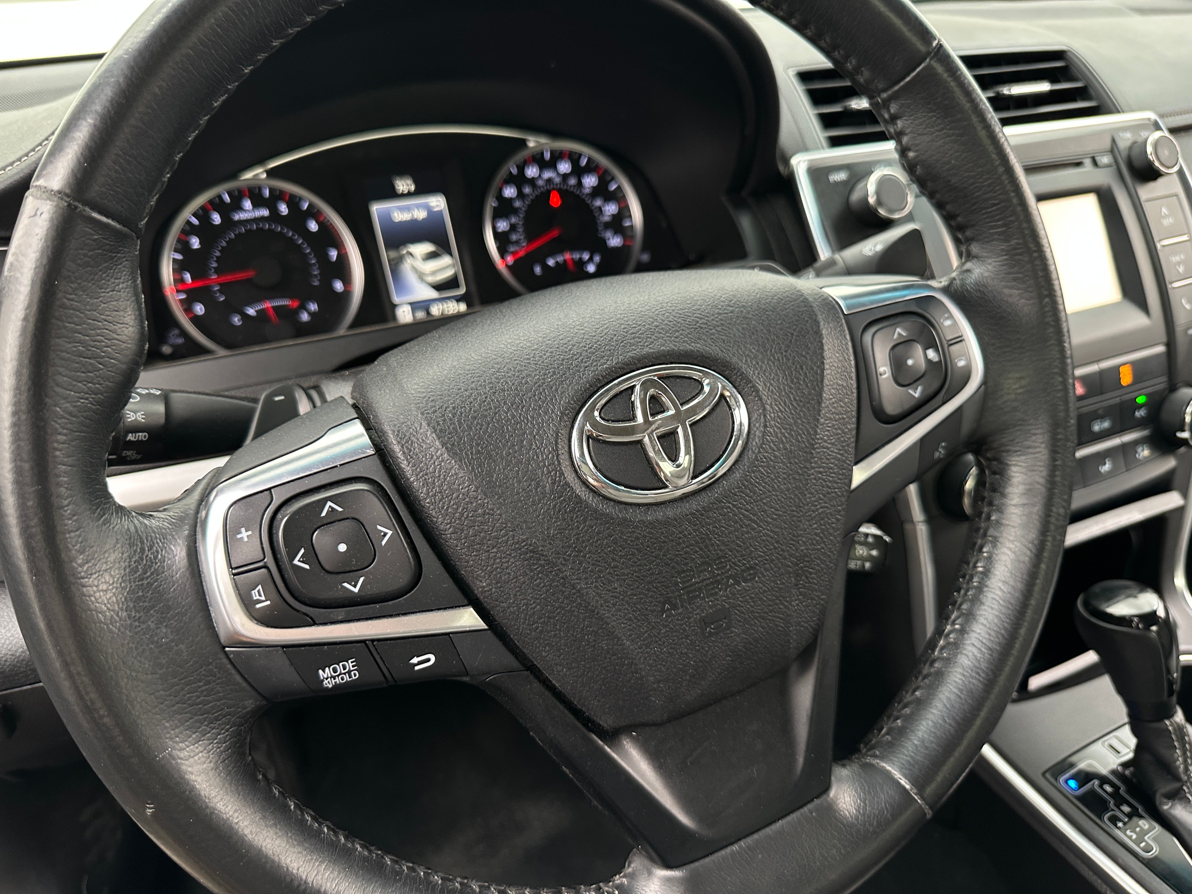 2017 Toyota Camry SE 5