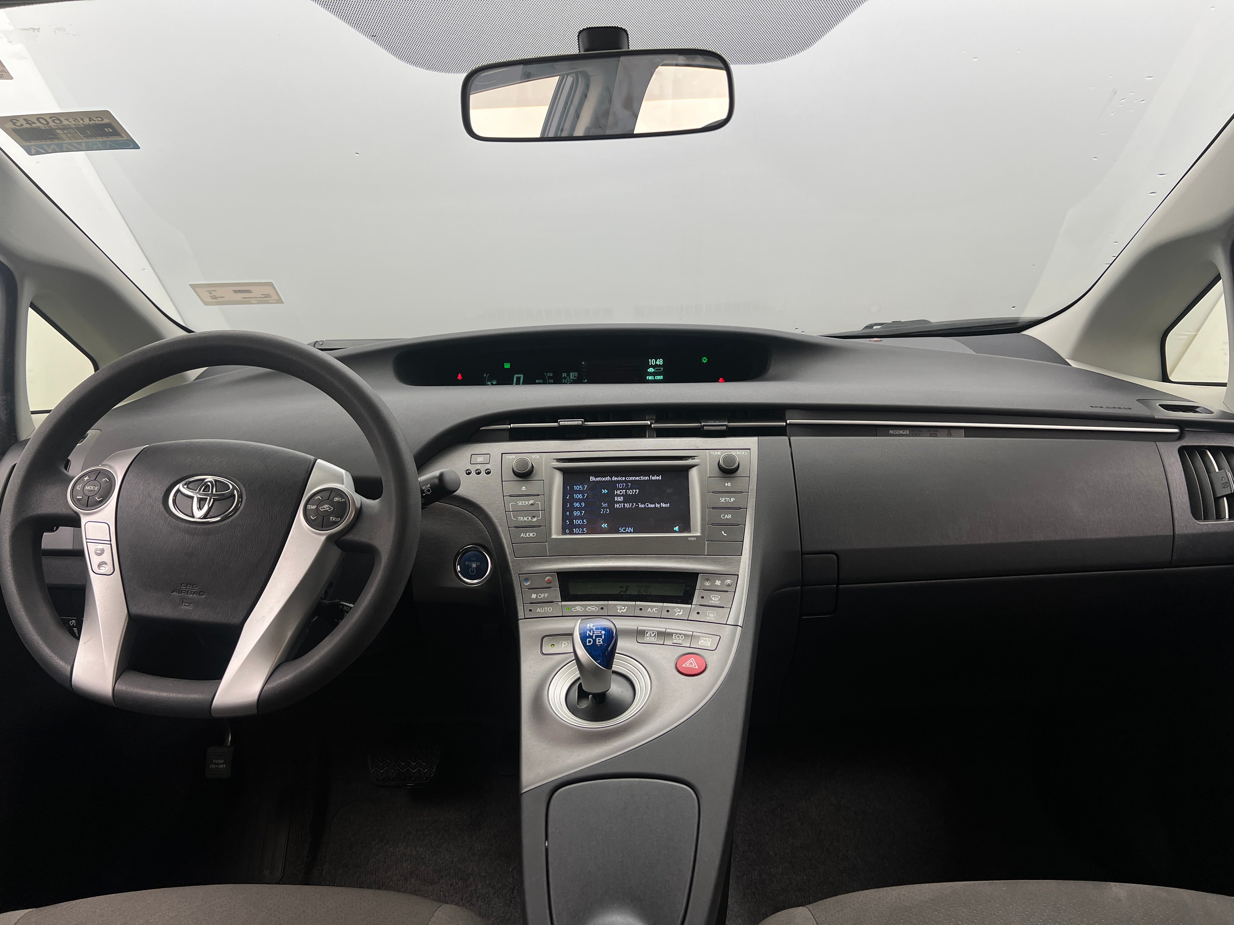 2015 Toyota Prius Two 3