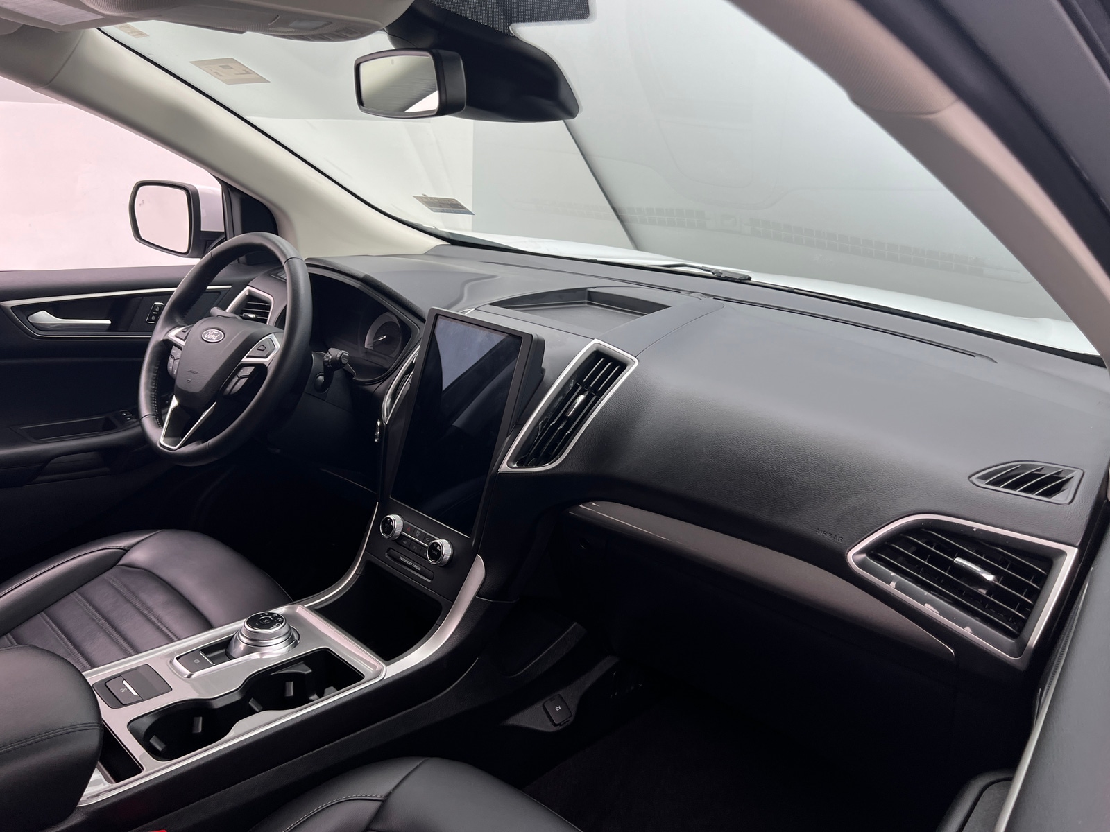 Thumbnail: 2024 Ford Edge - 3