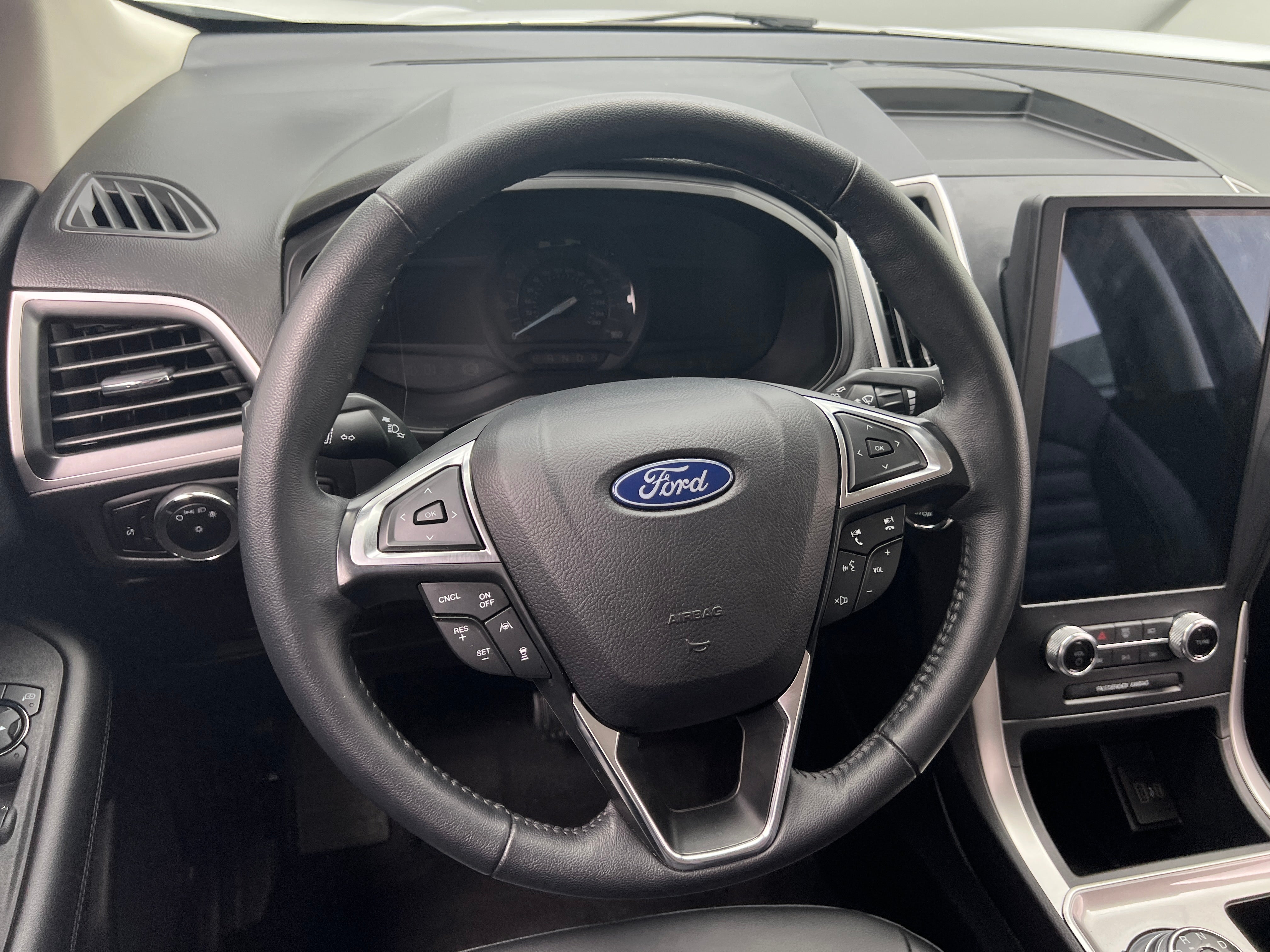 2024 Ford Edge SEL 5