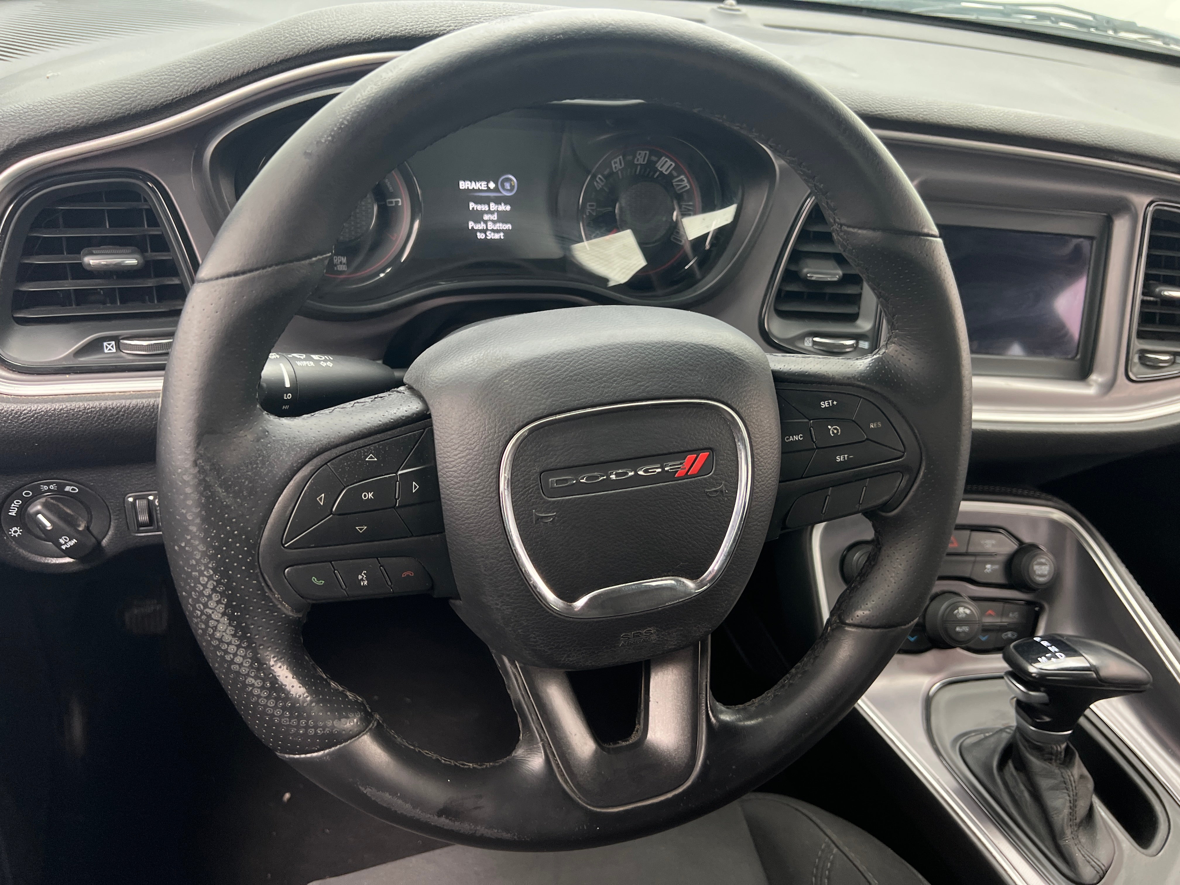 2019 Dodge Challenger SXT 4