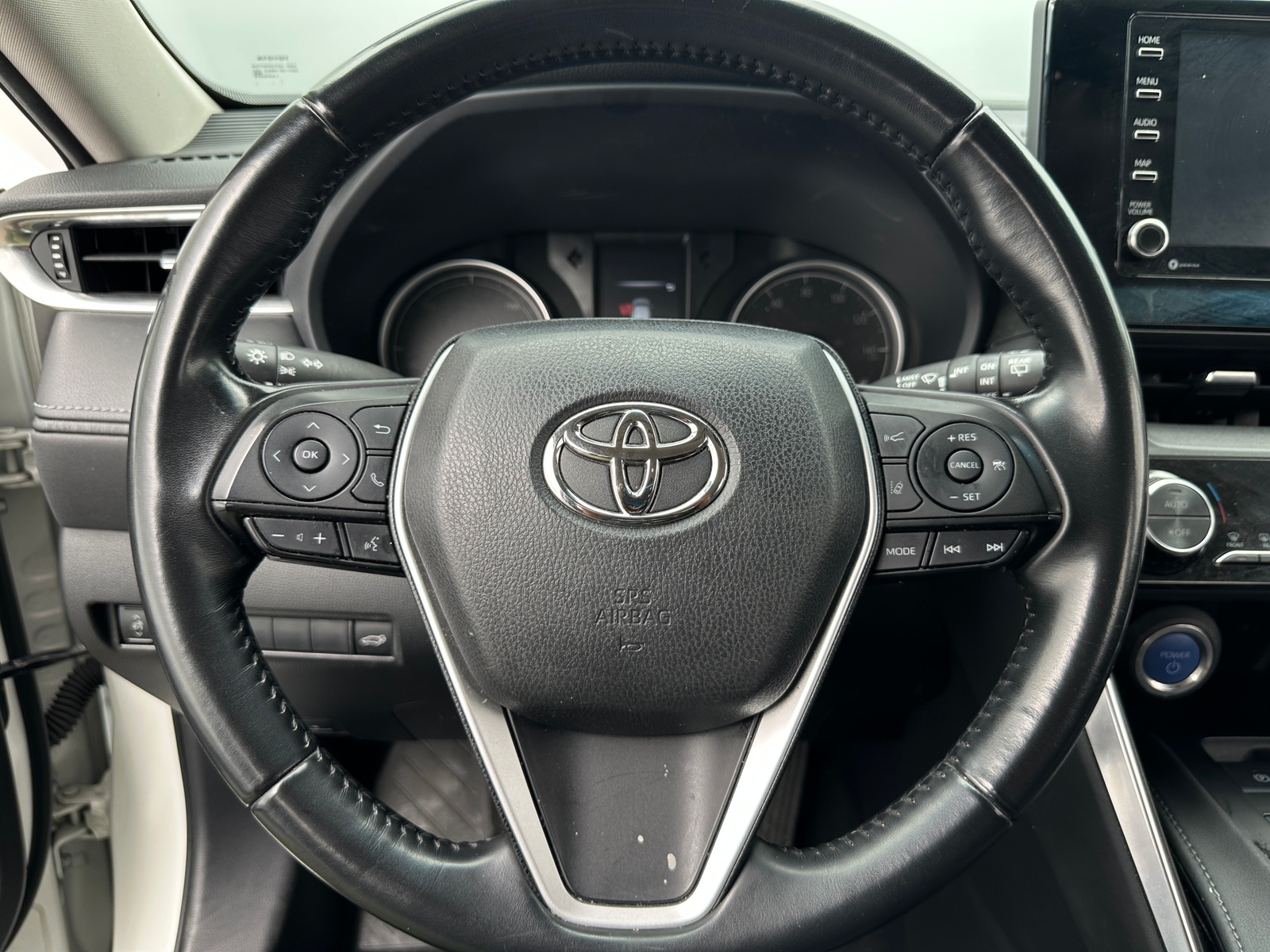 Thumbnail: 2022 Toyota Venza - 5