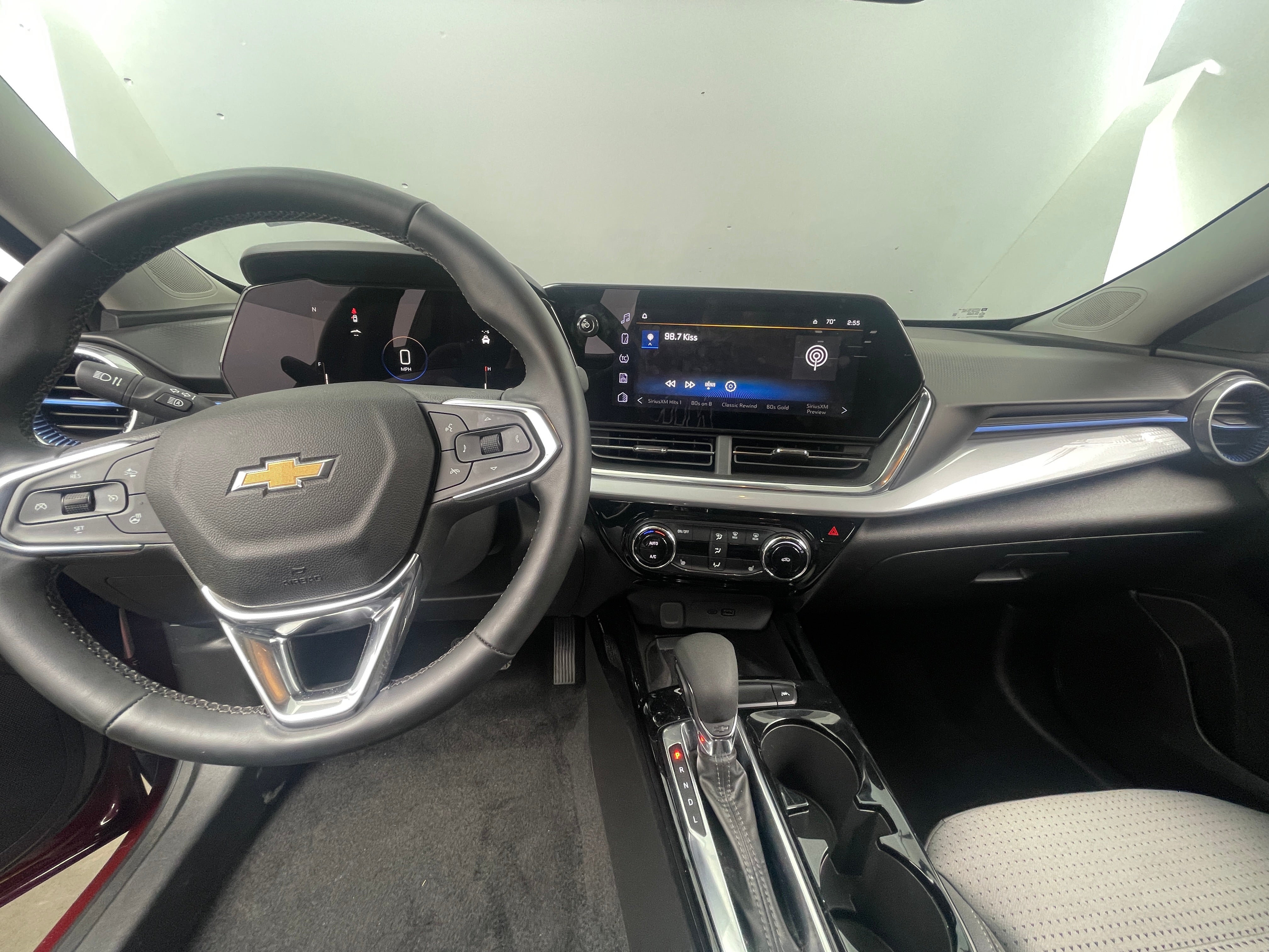 2024 Chevrolet Trax LT 3