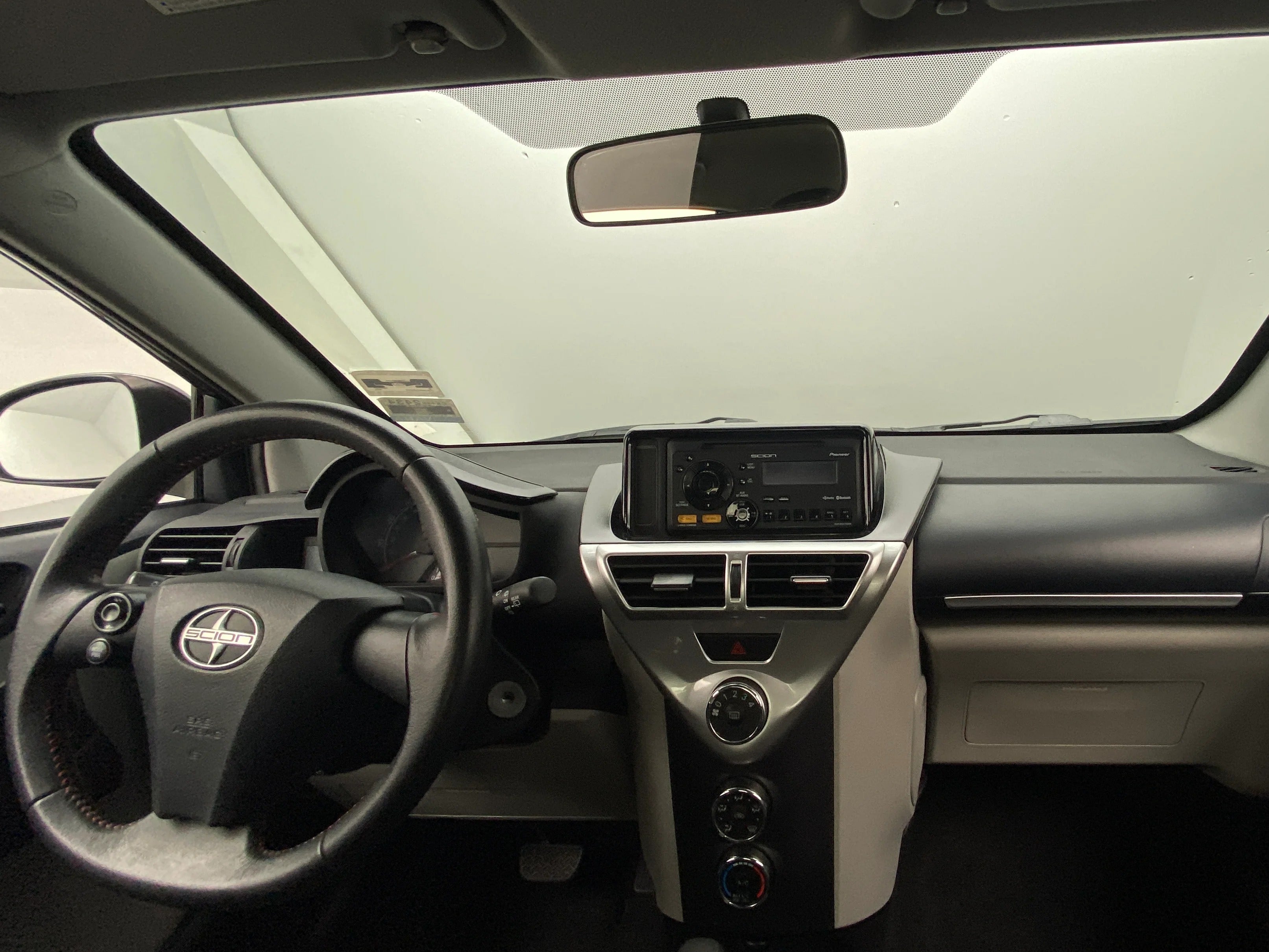 2013 Scion iQ Base 3