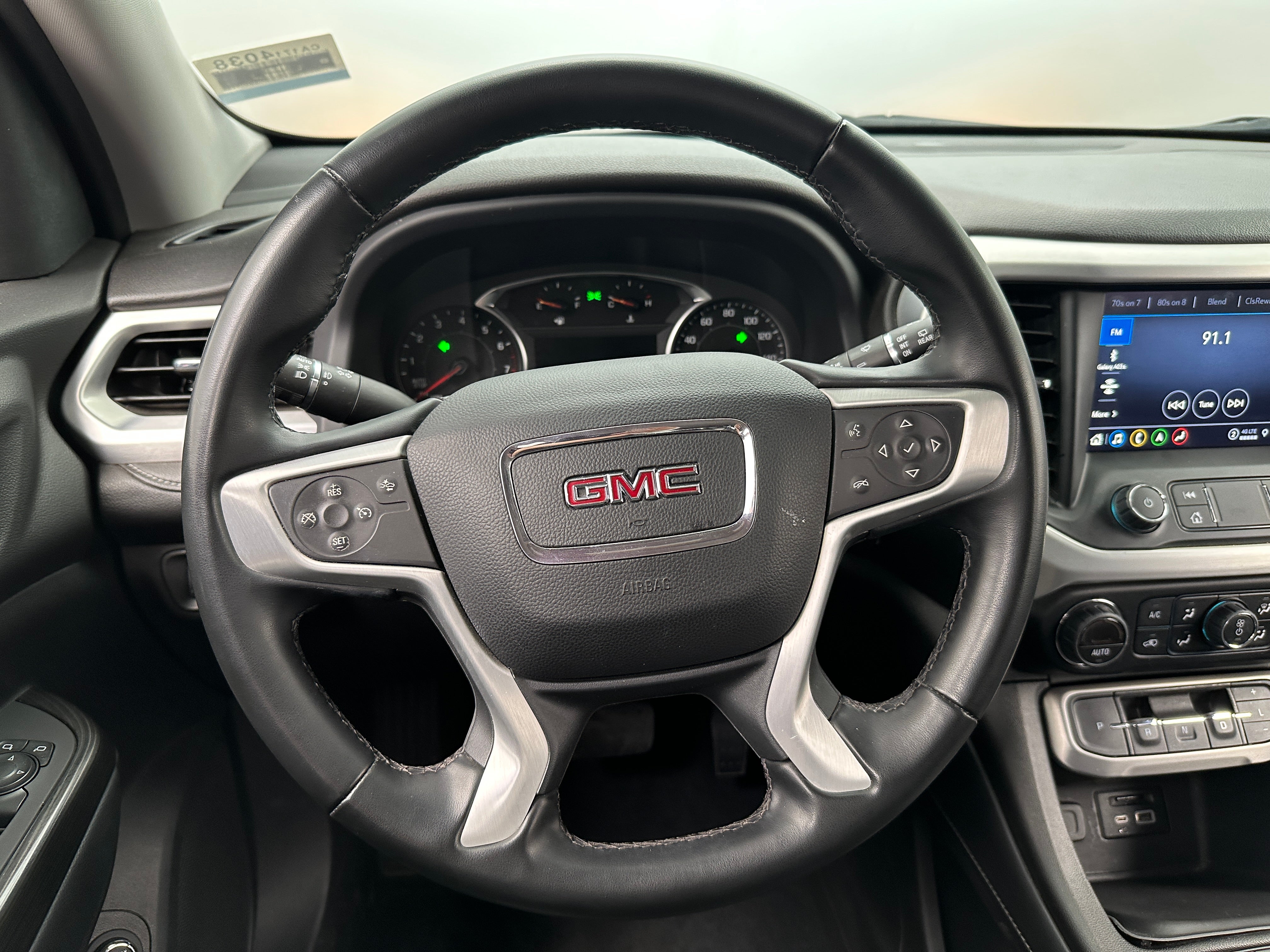 2023 GMC Acadia SLT 5