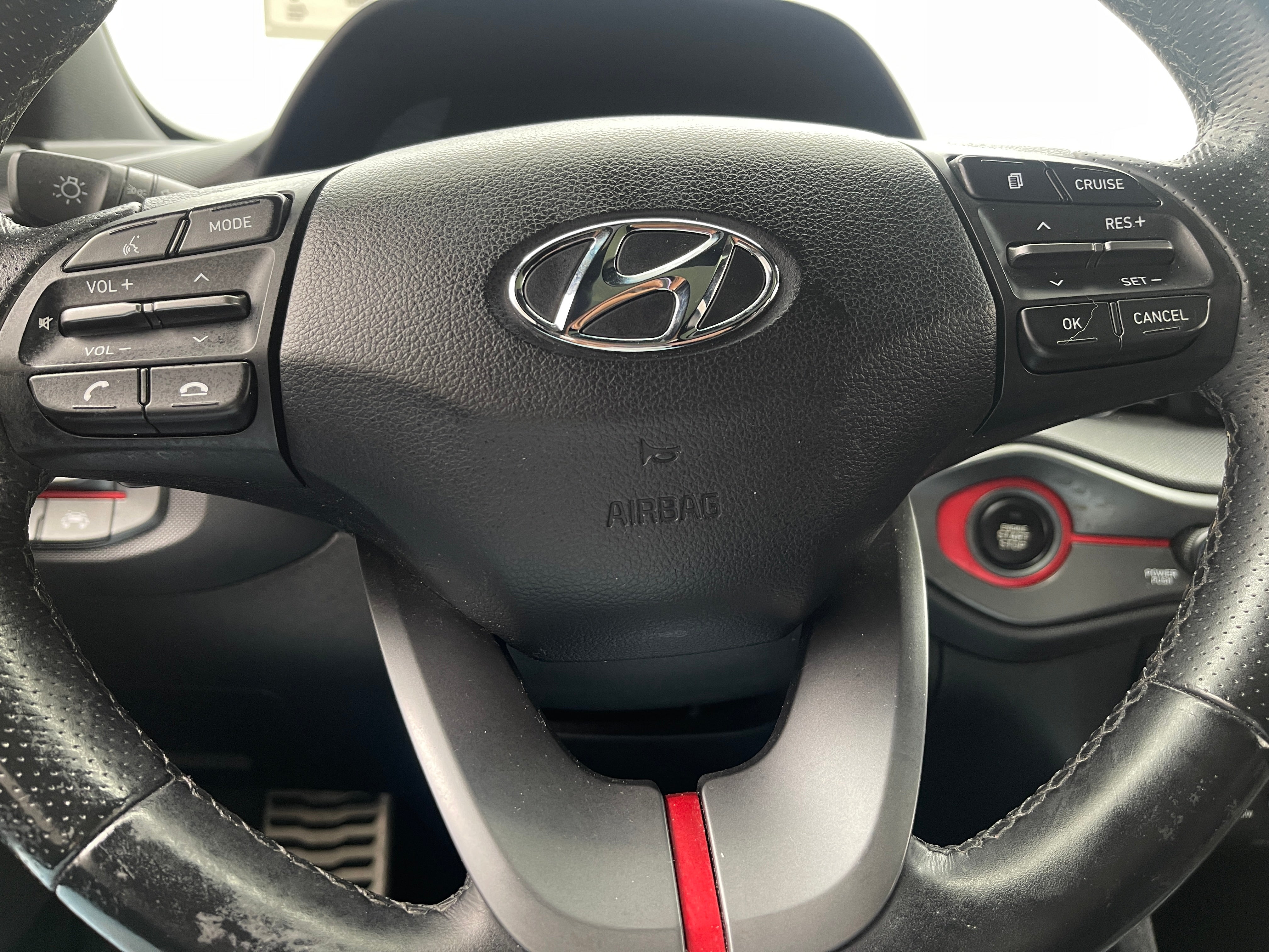 2019 Hyundai Veloster Turbo 4