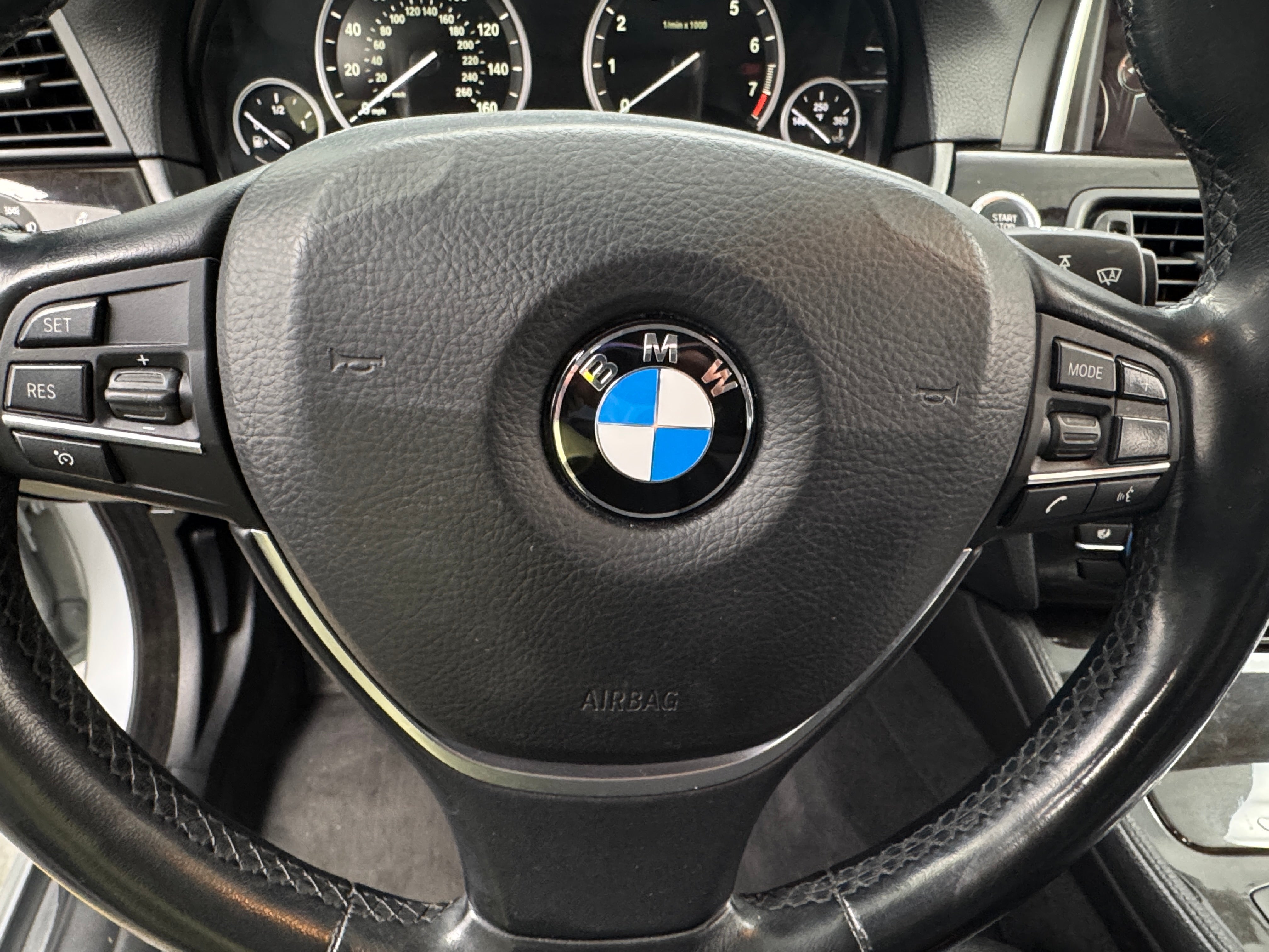 2015 BMW 5 Series 528i 5