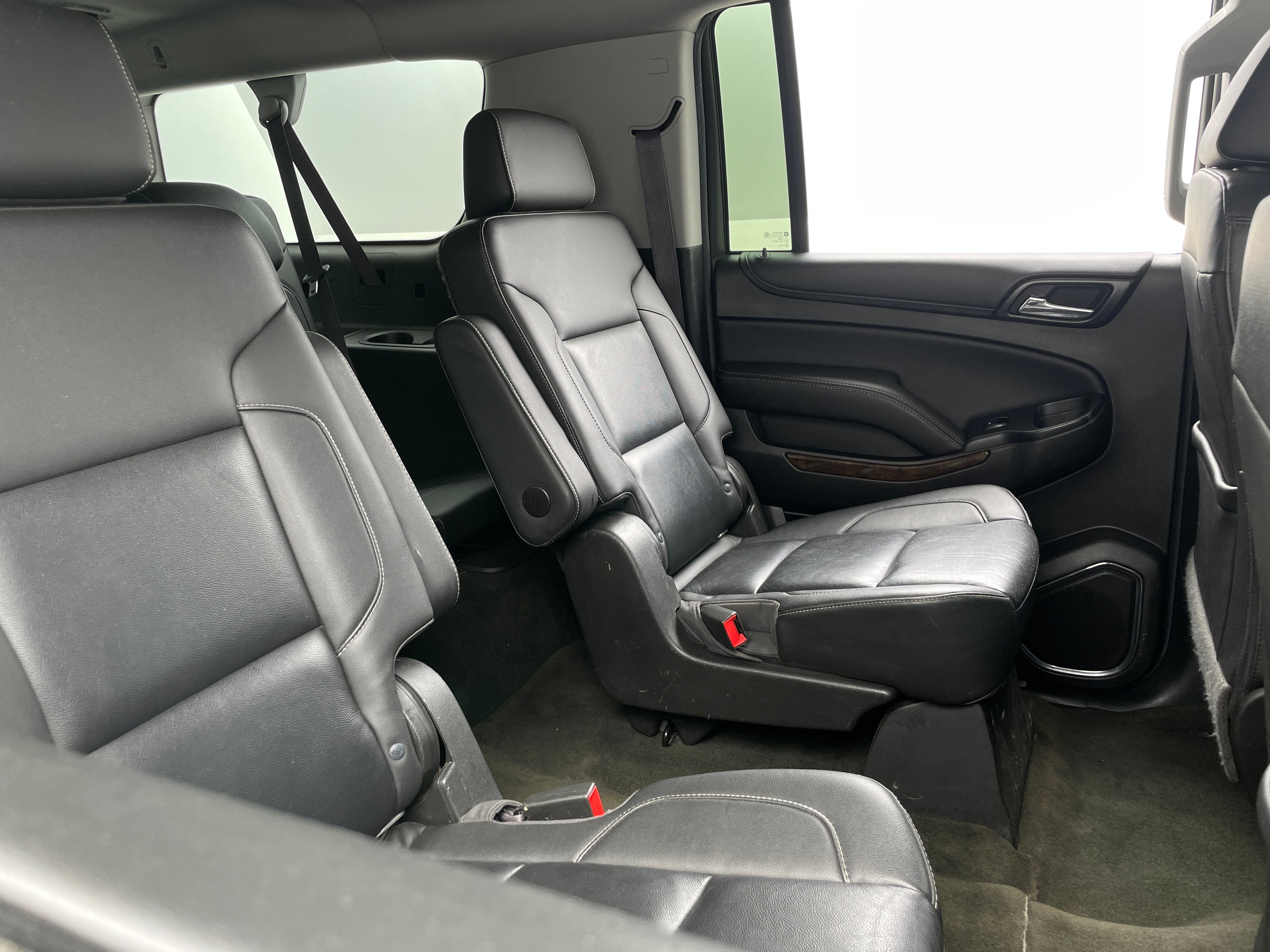 2016 Chevrolet Suburban LT 5