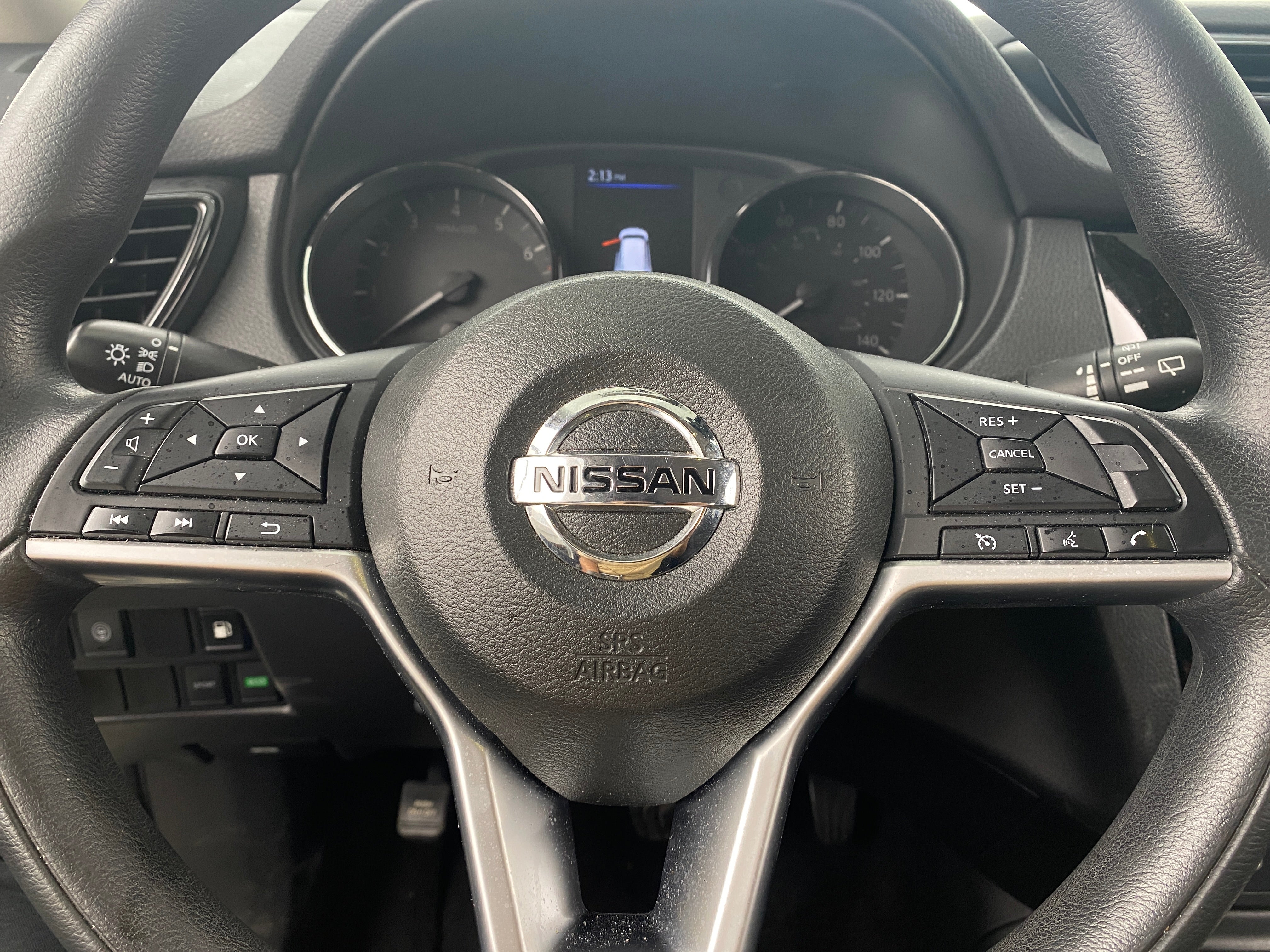 2019 Nissan Rogue S 5