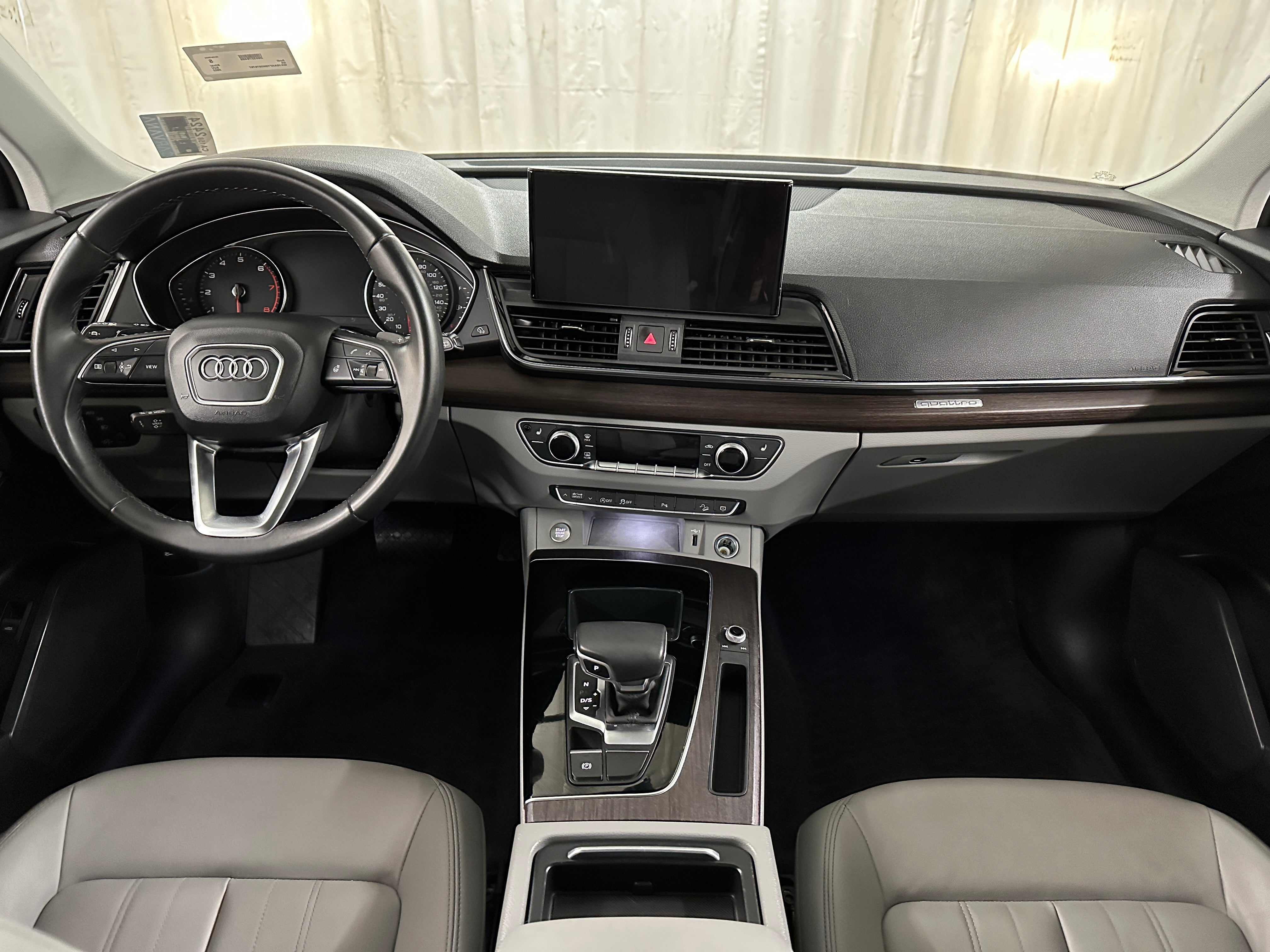 2022 Audi Q5 e Premium 2