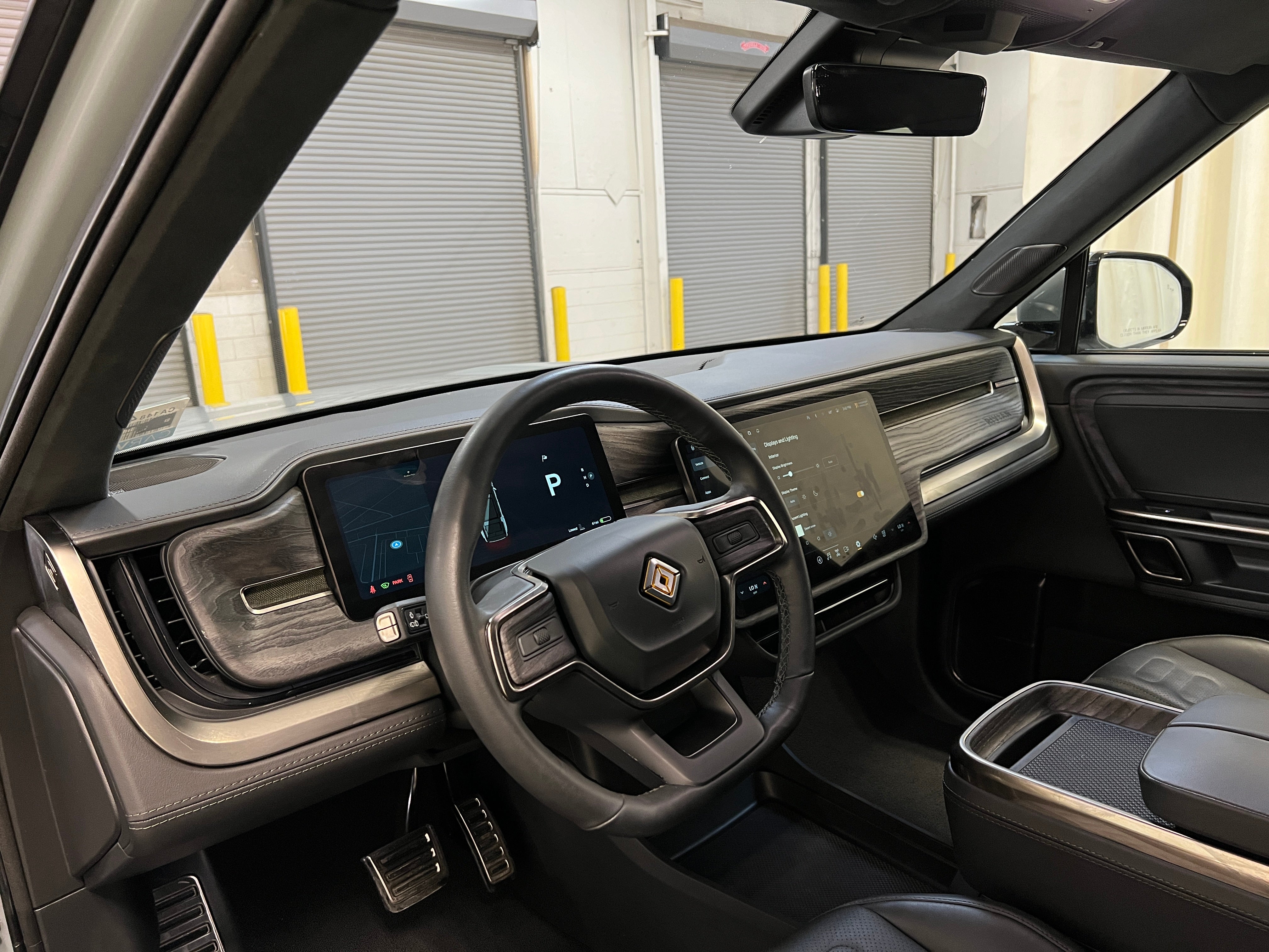 2022 Rivian R1S Launch Edition 3